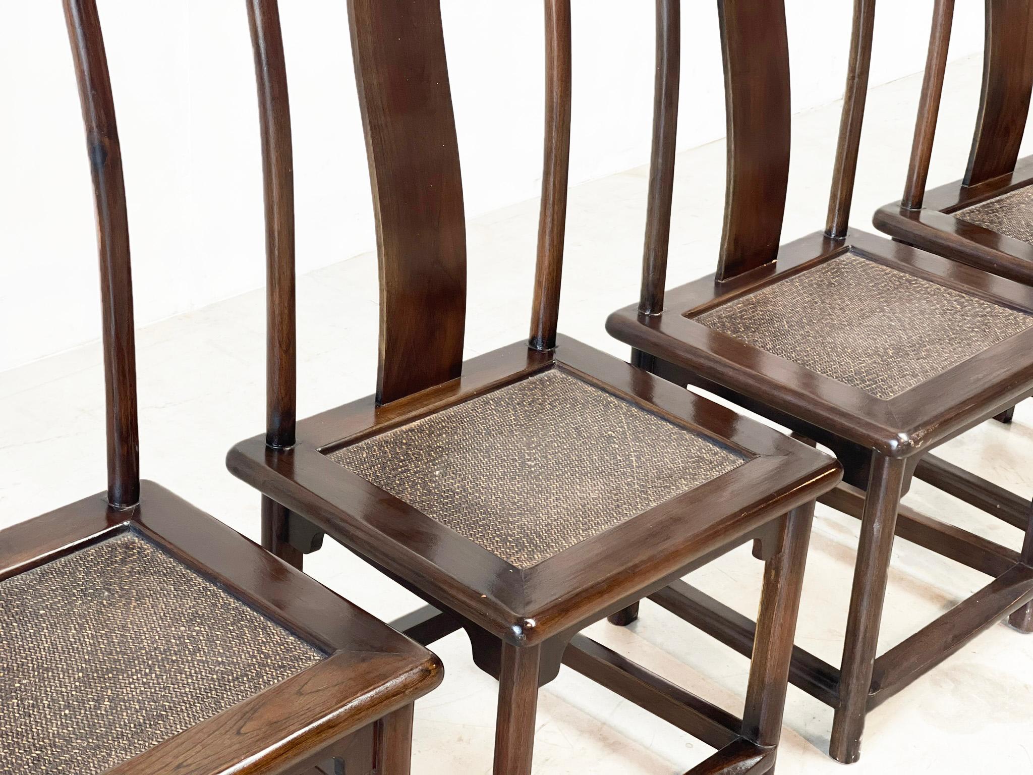 Set of six elegant brutalist oak dining chairs  In Good Condition For Sale In Nijlen, VAN