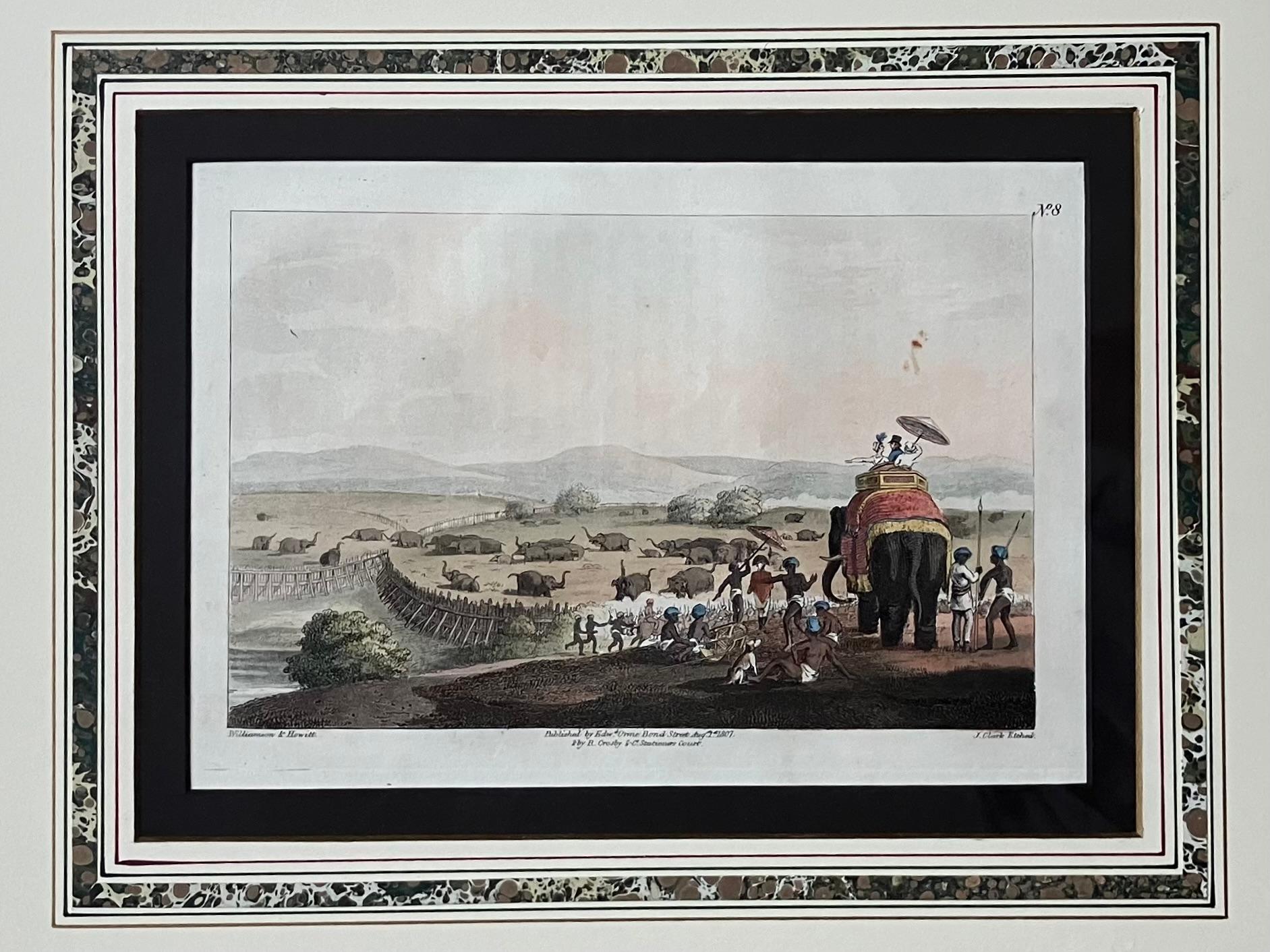 Conjunto de seis grabados de escenas de caza de elefantes en marcos dorados en venta 2