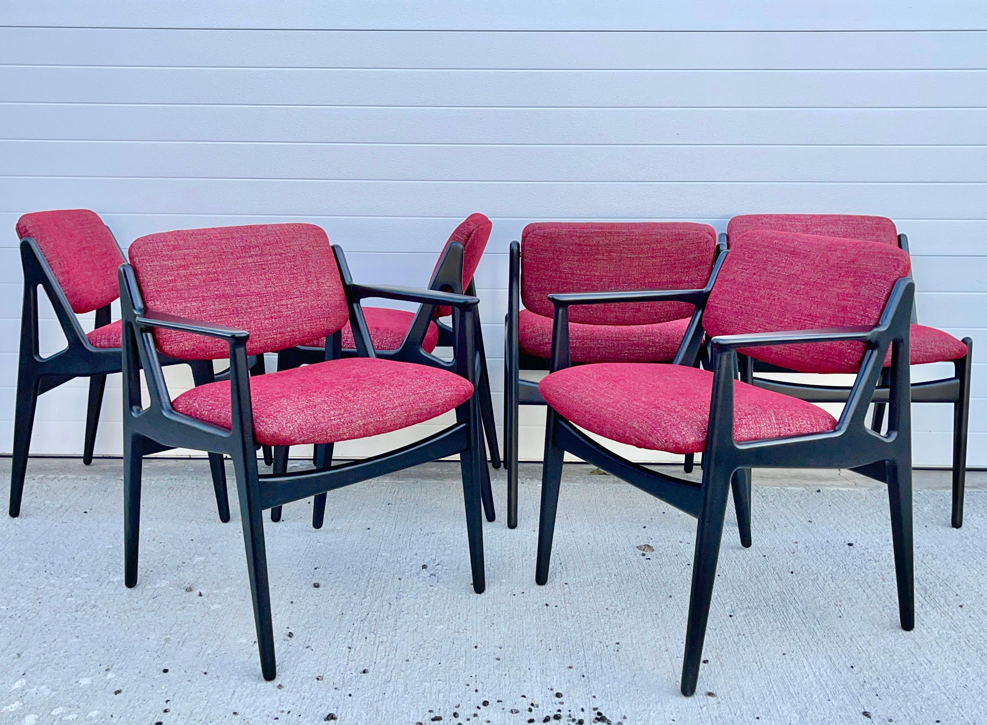 Set of Six Ella Tilt-Back Dining Chairs by Arne Vodder for Vamo Sonderborg For Sale 1