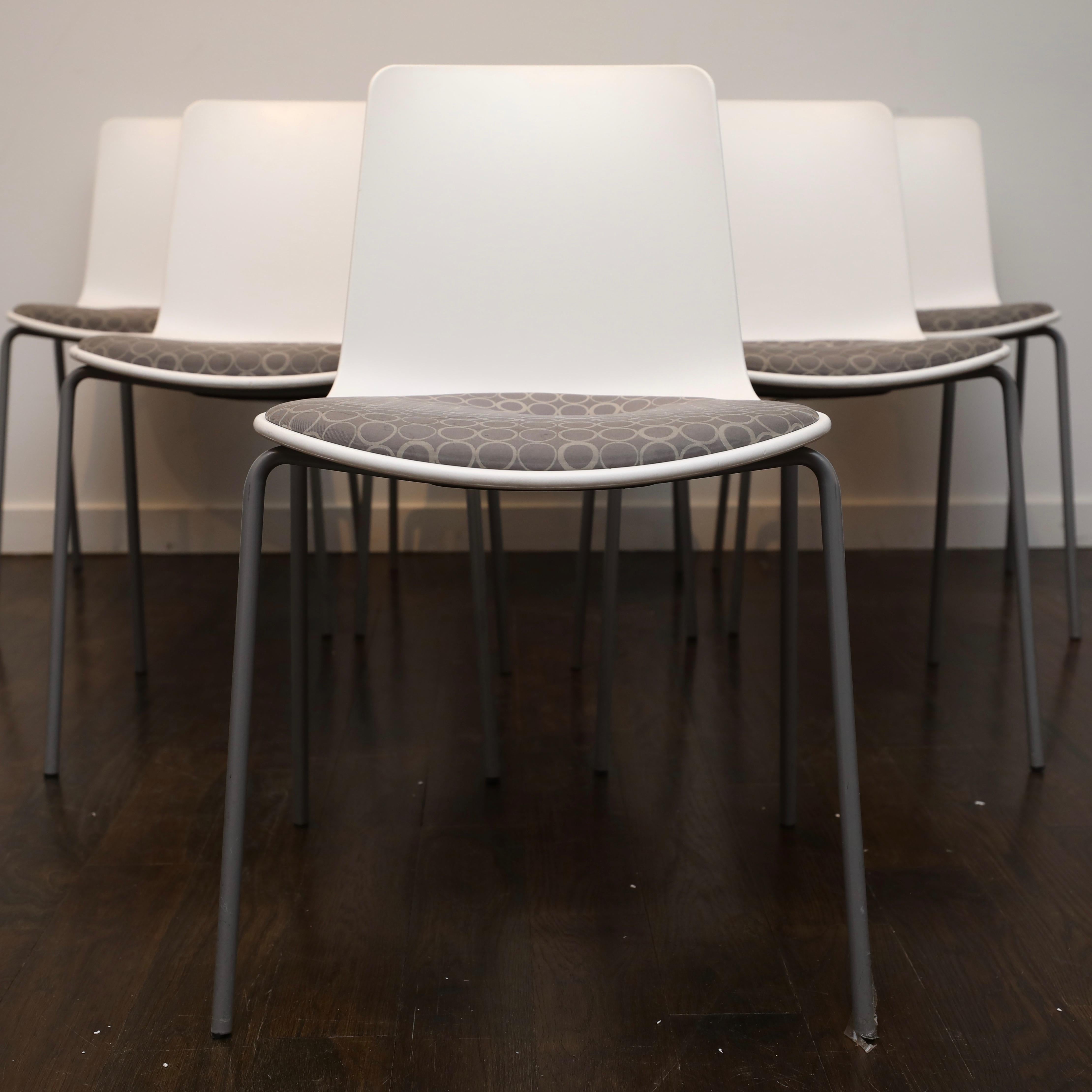 Set of Six Enea Lotus Chairs by Coalesse In Good Condition In New London, CT