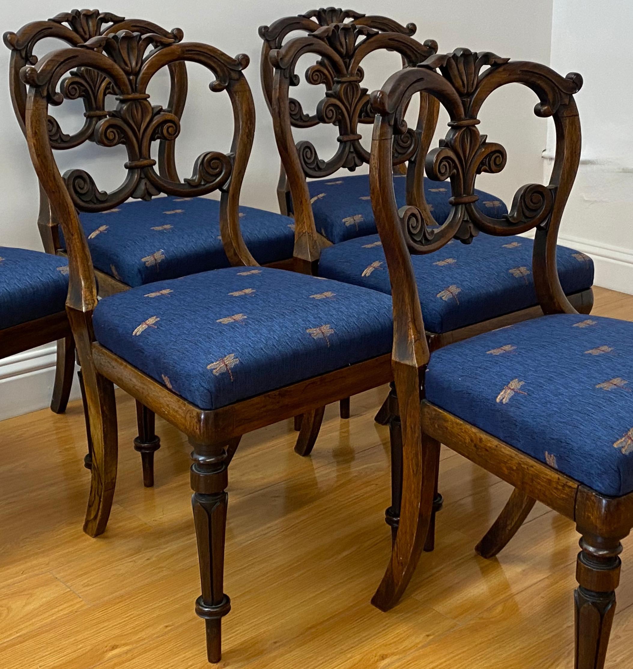 William IV Set of Six English Carved Rosewood Dining Chairs, C.1850 For Sale