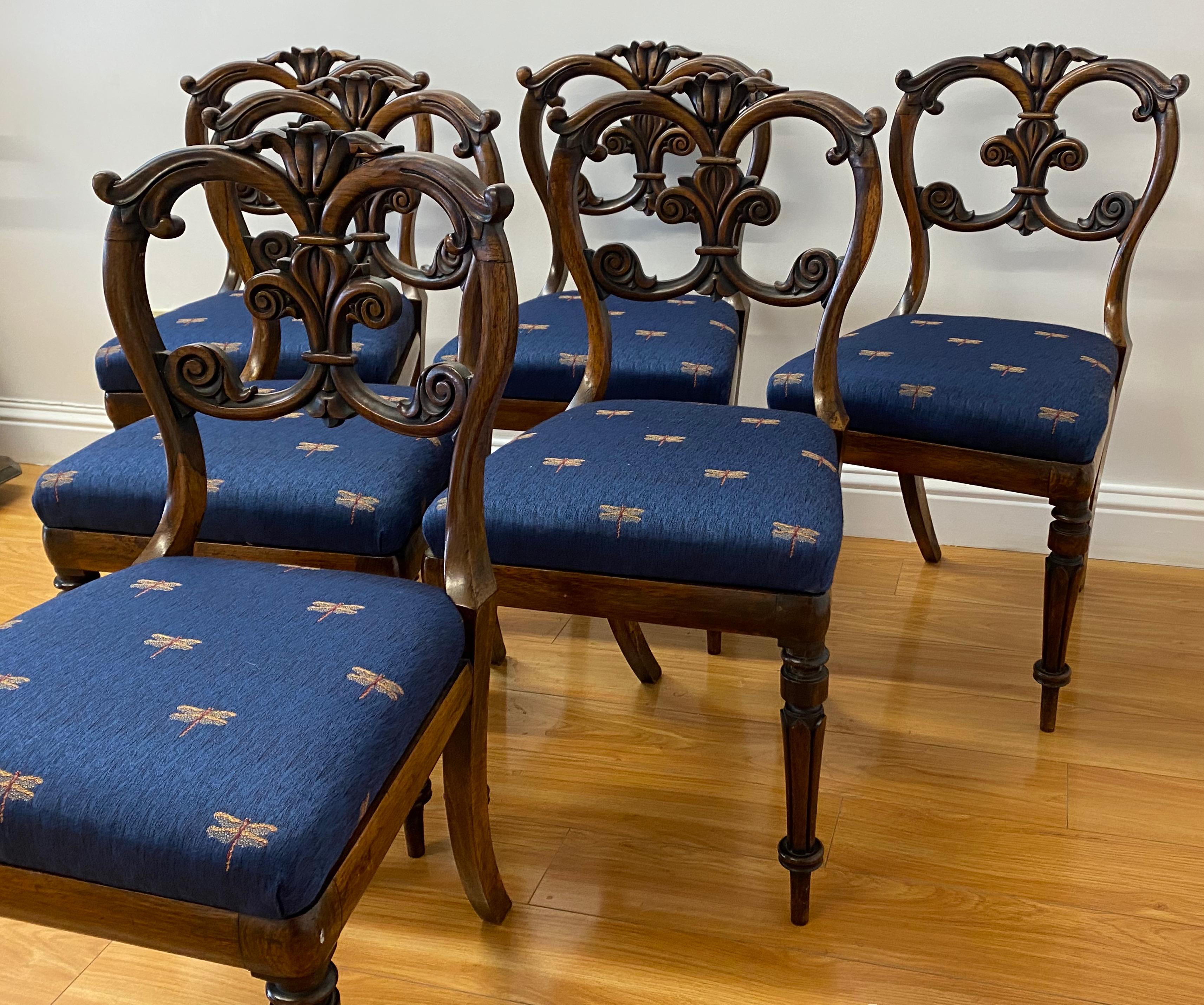 Hand-Carved Set of Six English Carved Rosewood Dining Chairs, C.1850 For Sale
