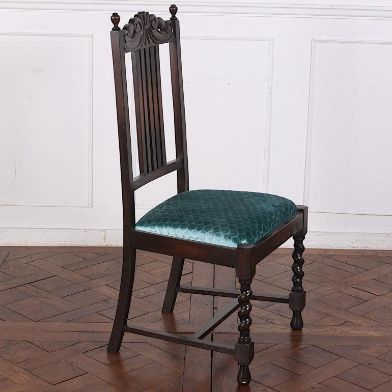 20th Century Set of Six English Oak Arts & Crafts Style Dining Chairs