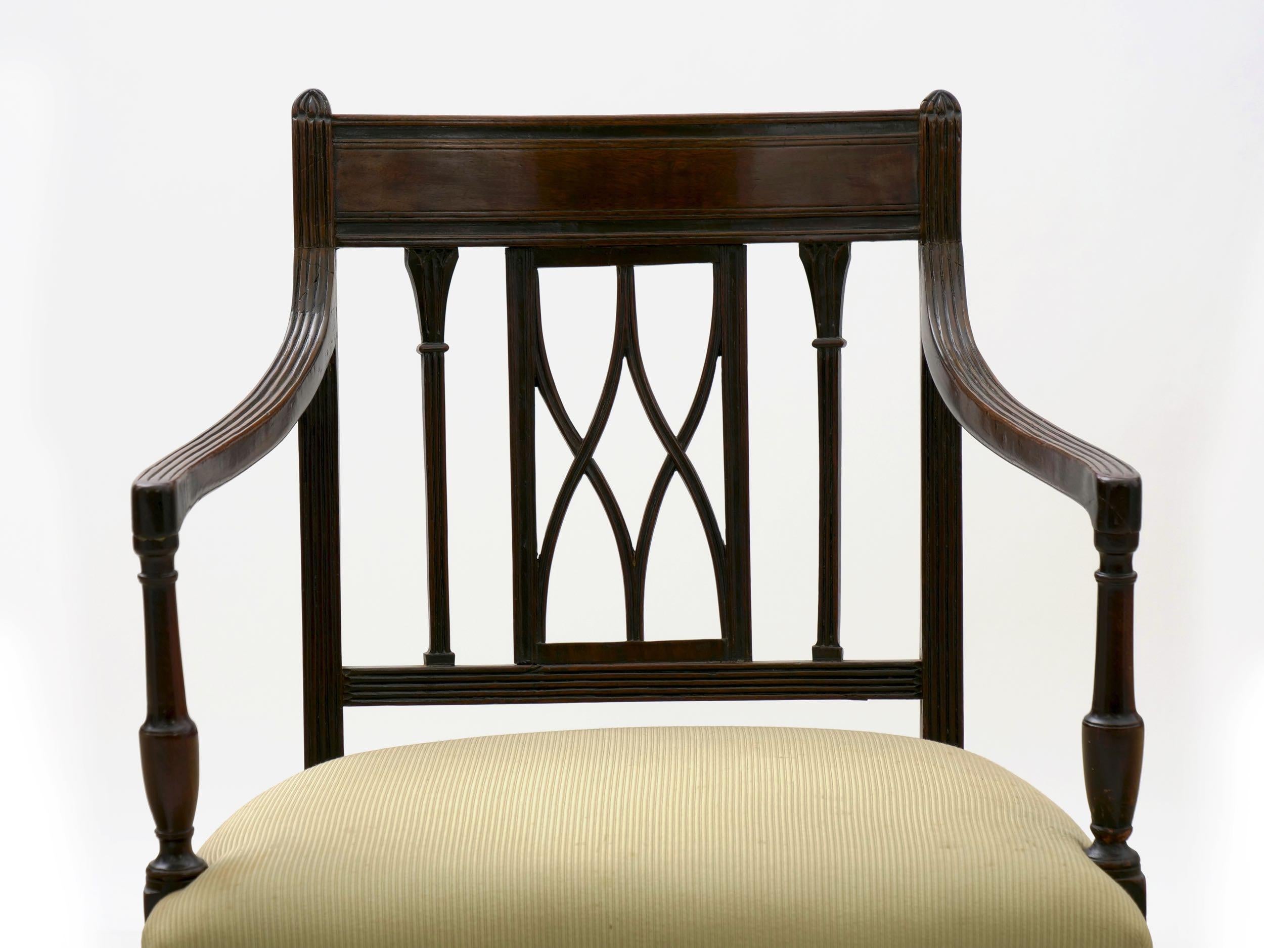 19th Century Set of Six English Regency Carved Mahogany Antique Dining Chairs, circa 1800