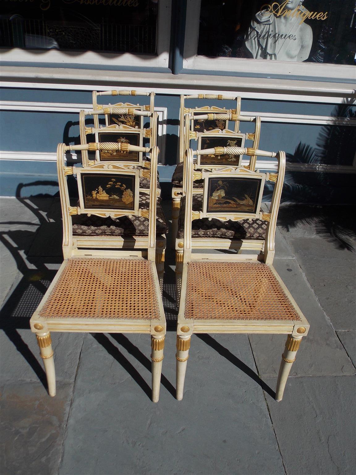 Satz von sechs englischen Chinoiserie-Beistellstühlen im Regency-Stil, bemalt und vergoldet, um 1810 im Angebot 3