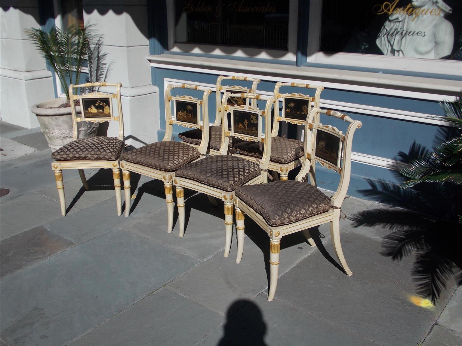 Set of Six English Regency Chinoiserie Painted and Gilt Side Chairs, Circa 1810 In Excellent Condition For Sale In Hollywood, SC