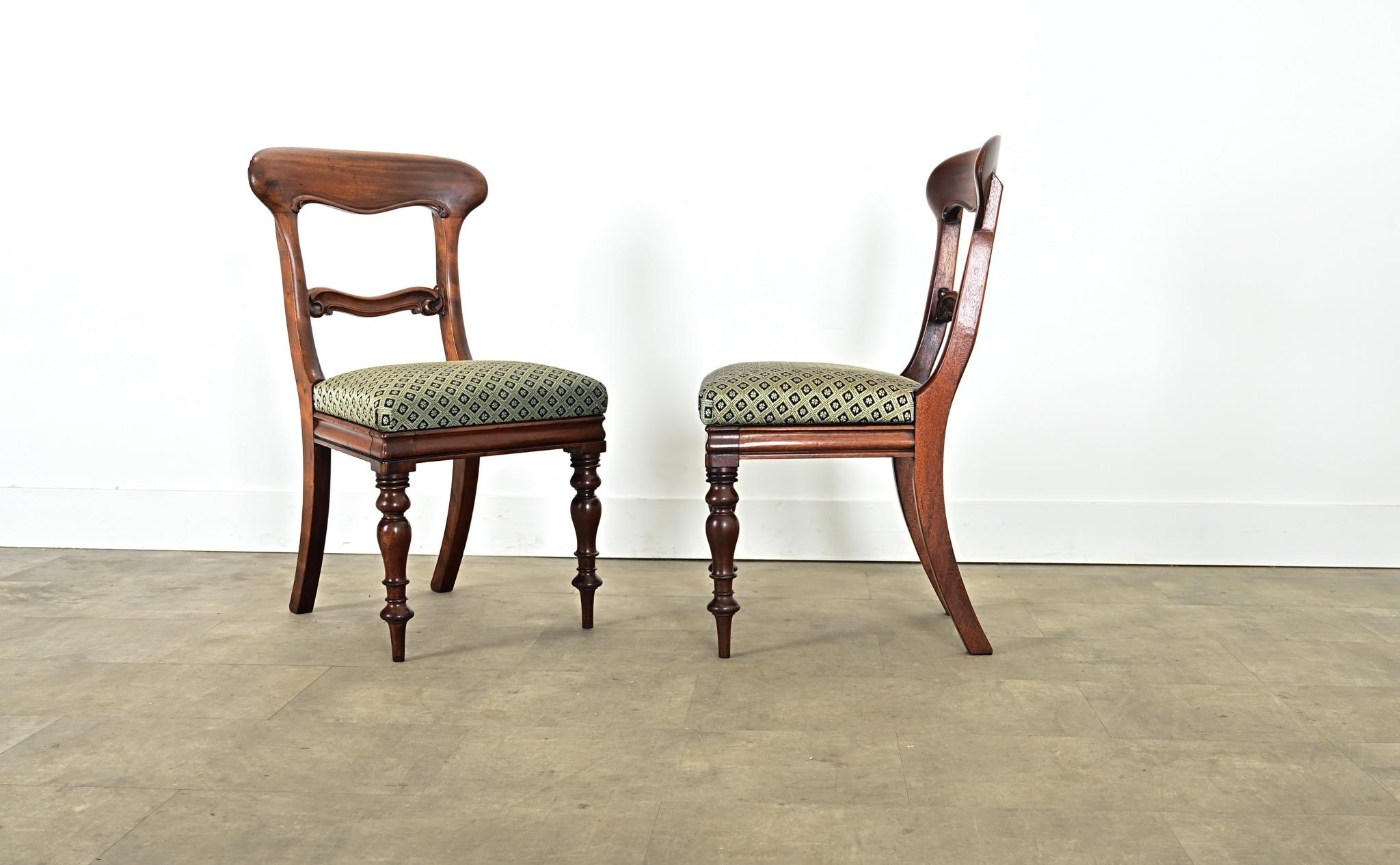 Ensemble de six chaises de salle à manger victoriennes anglaises en vente 4