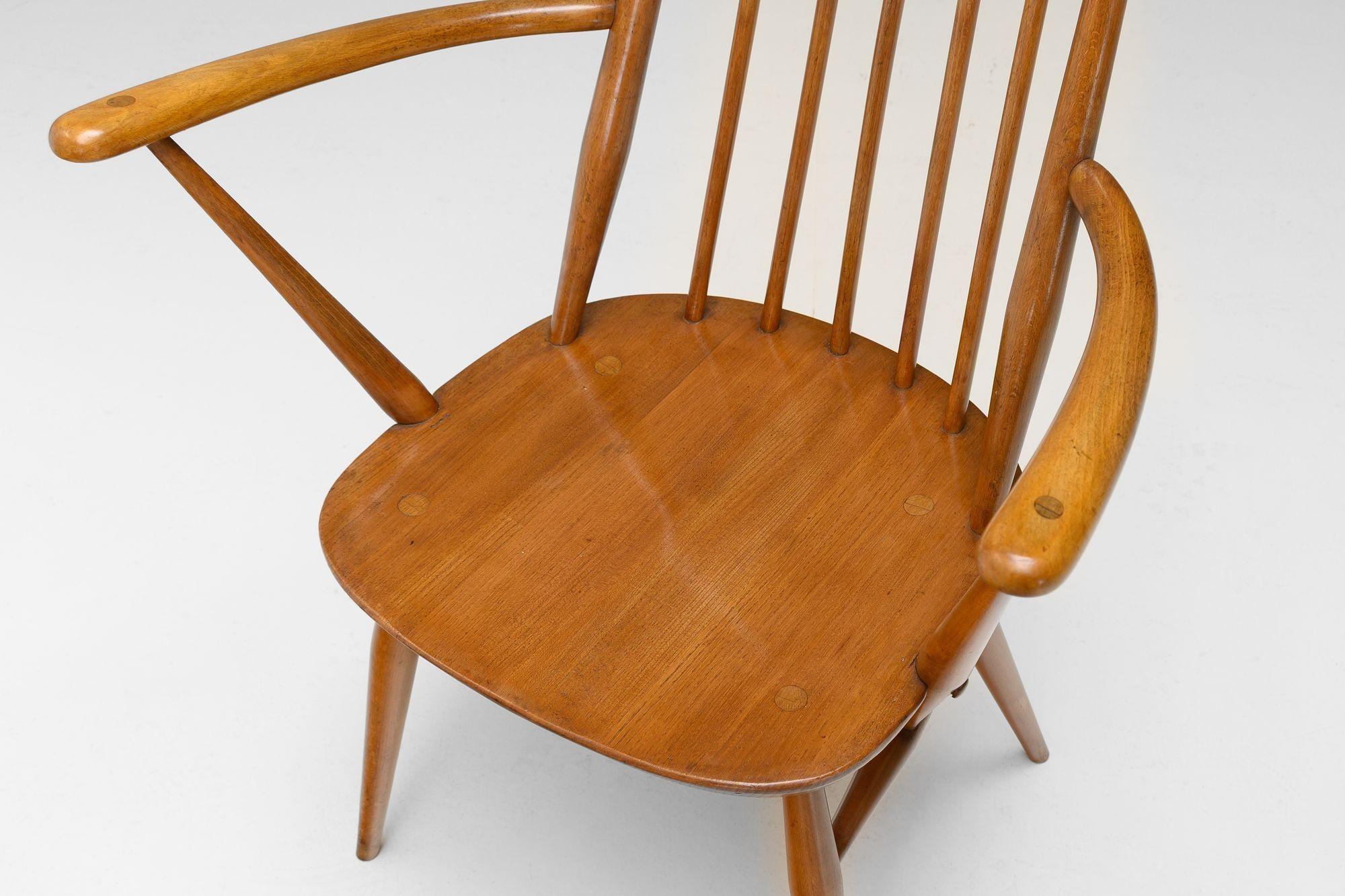 Ensemble de six chaises de salle à manger Ercol Goldsmith en vente 5