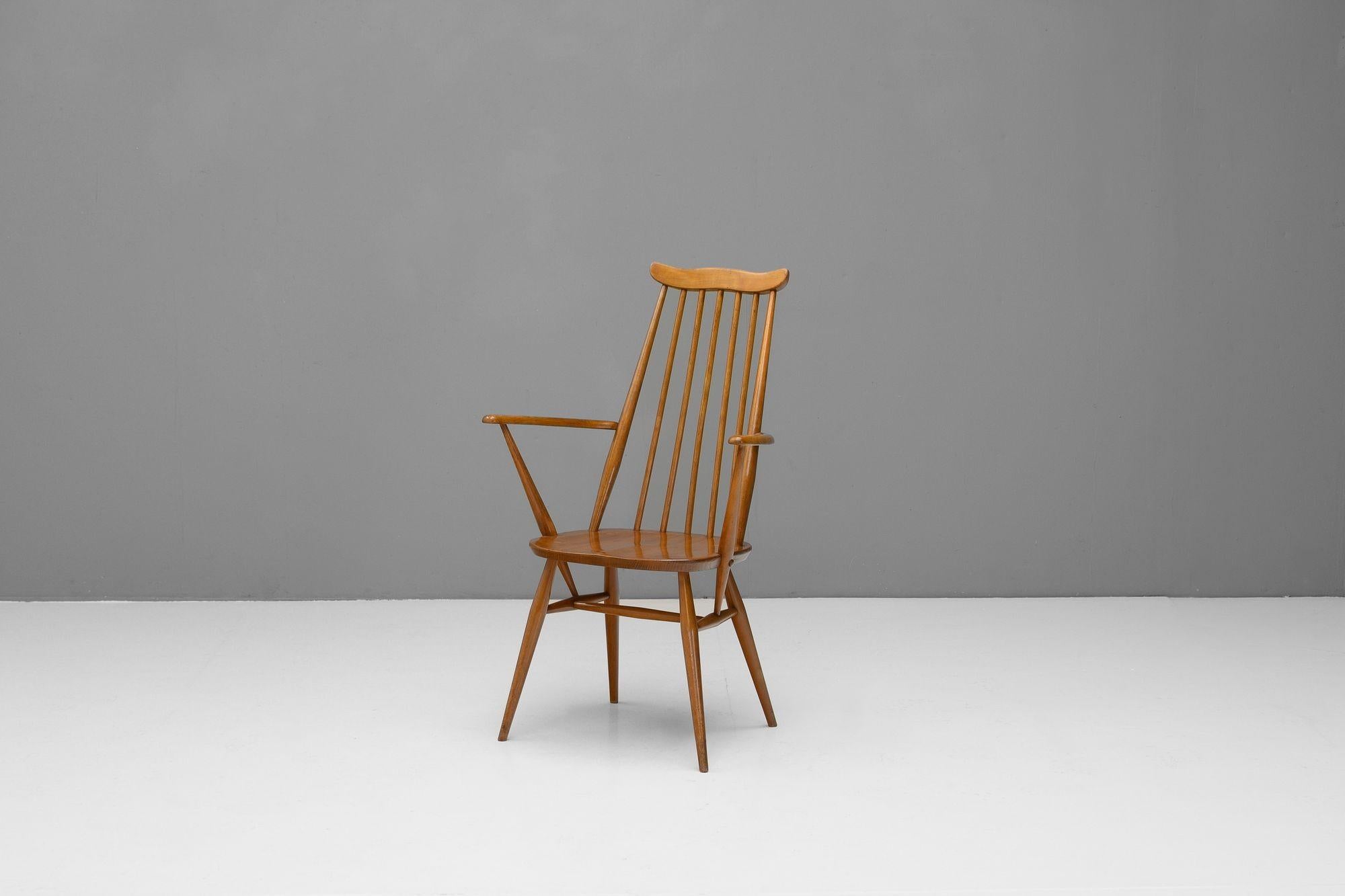 Ensemble de six chaises de salle à manger Ercol Goldsmith Bon état - En vente à London, England