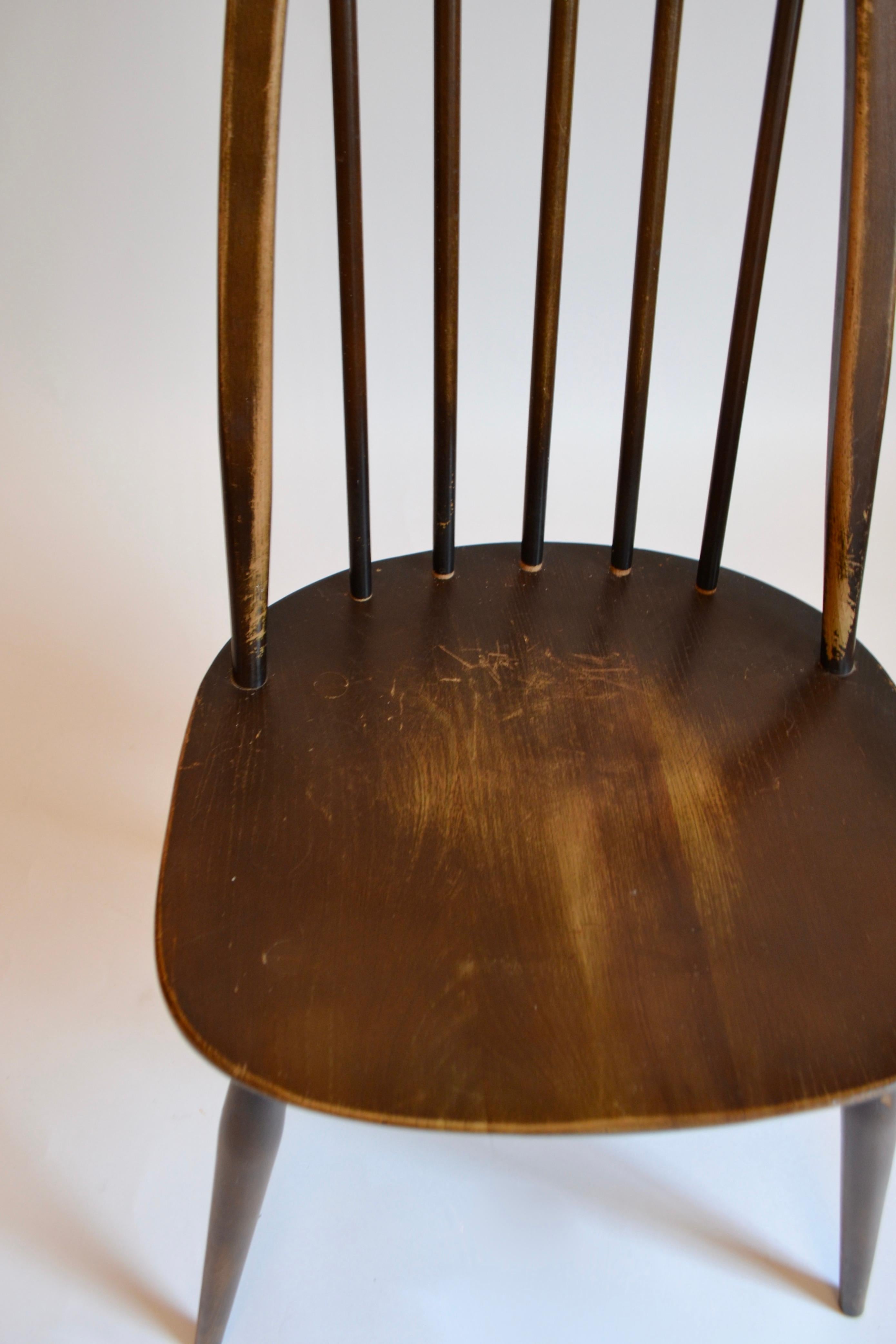 Set of Six Ercol Quaker Dining Chairs, 1960s In Distressed Condition In London, GB