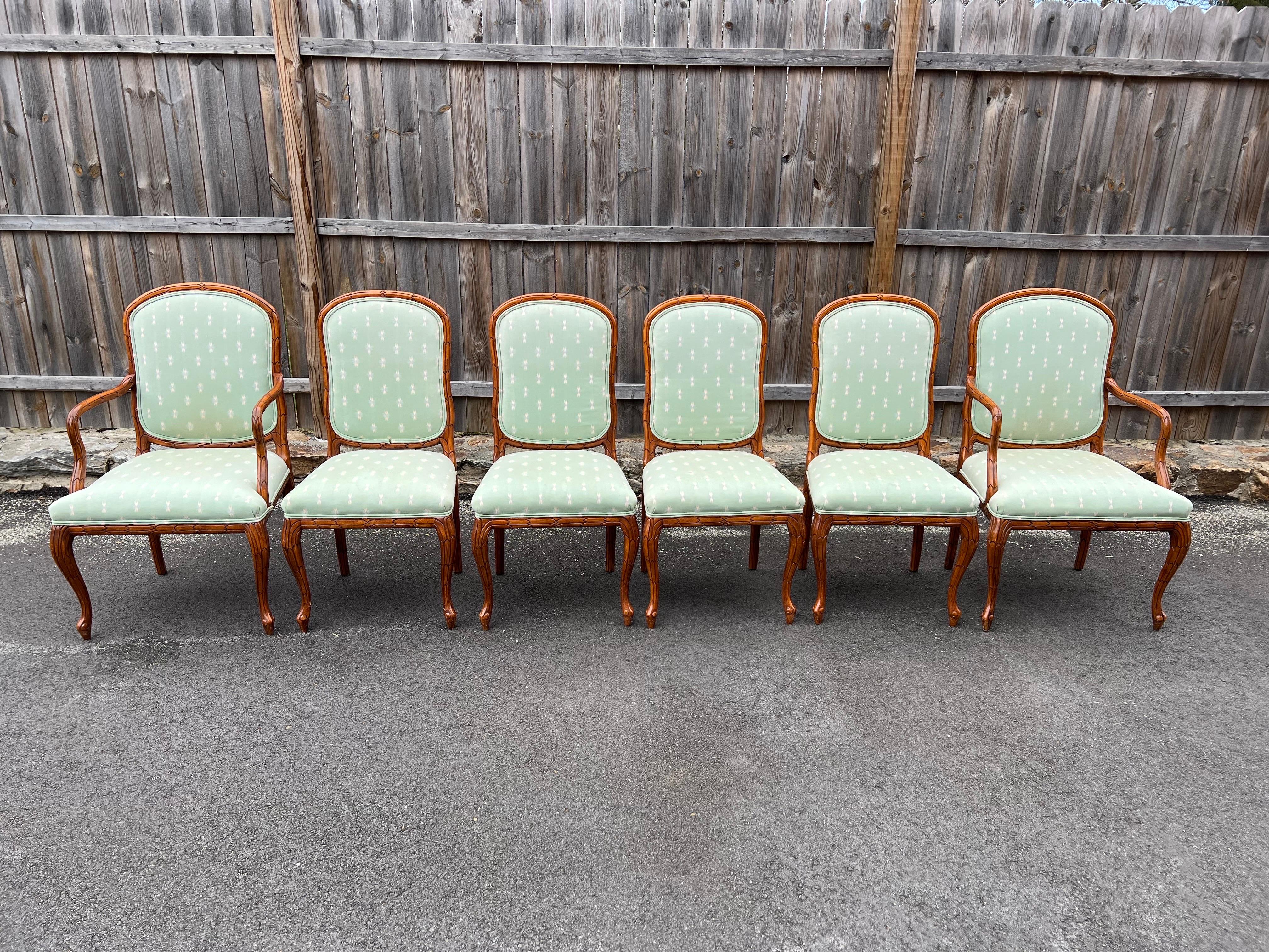 On Sale-Set of Six Solid Wood Carved Dining Chairs In Good Condition In Redding, CT