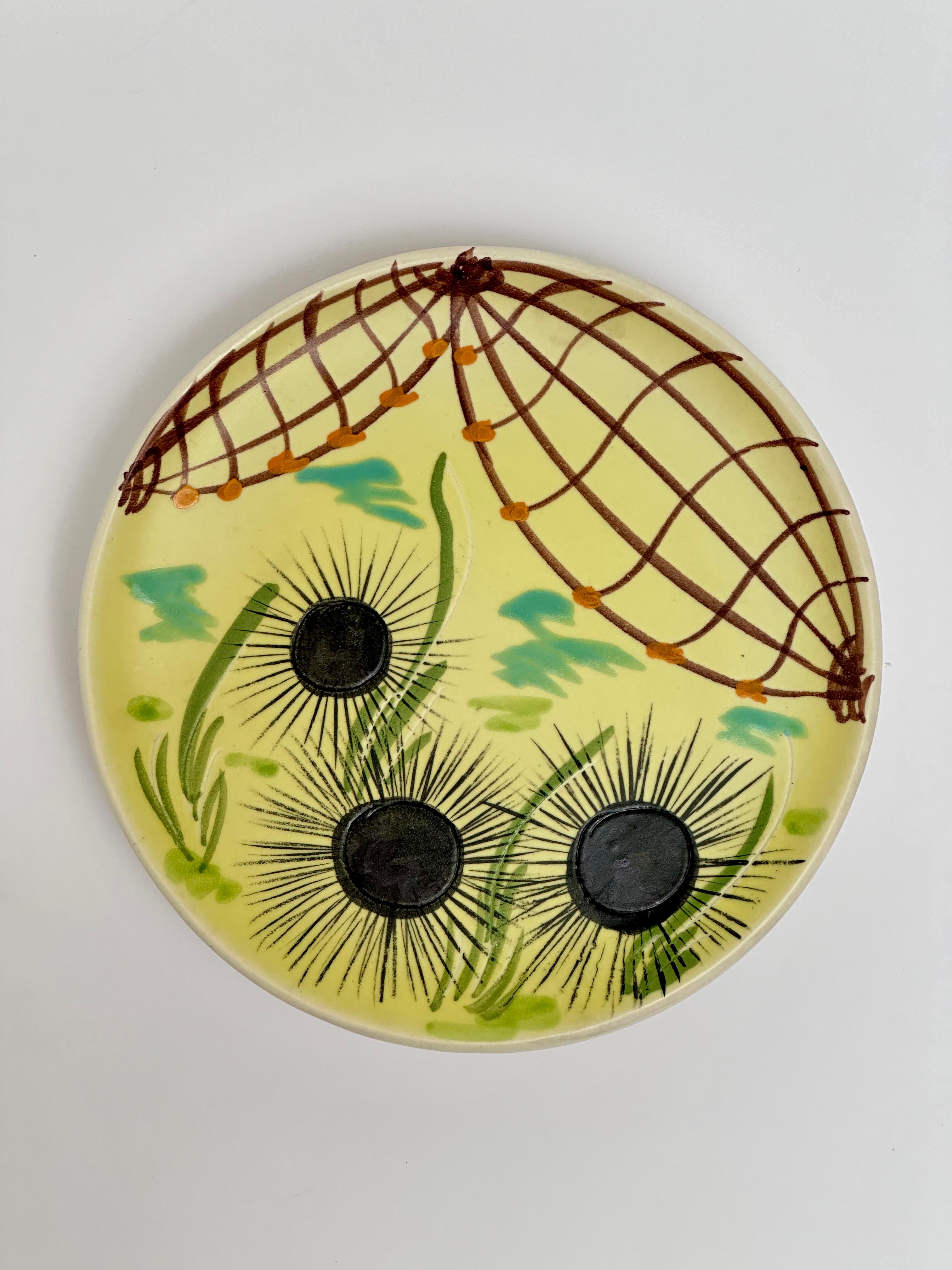 Juego de seis platos de pescado, Cerenne, Vallauris c. 1950 en Bueno estado para la venta en St Ouen, FR