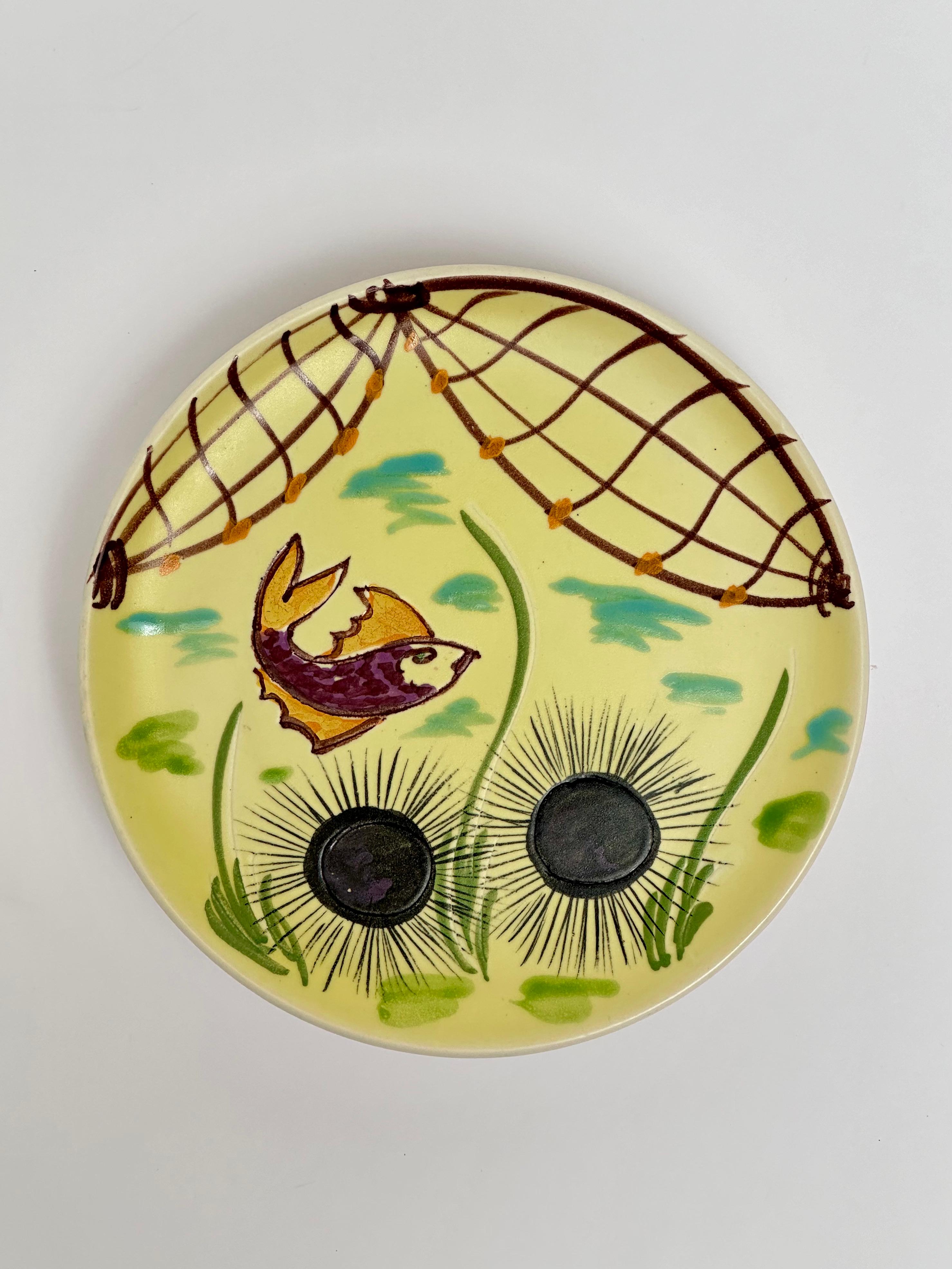 Juego de seis platos de pescado, Cerenne, Vallauris c. 1950 mediados del siglo XX en venta