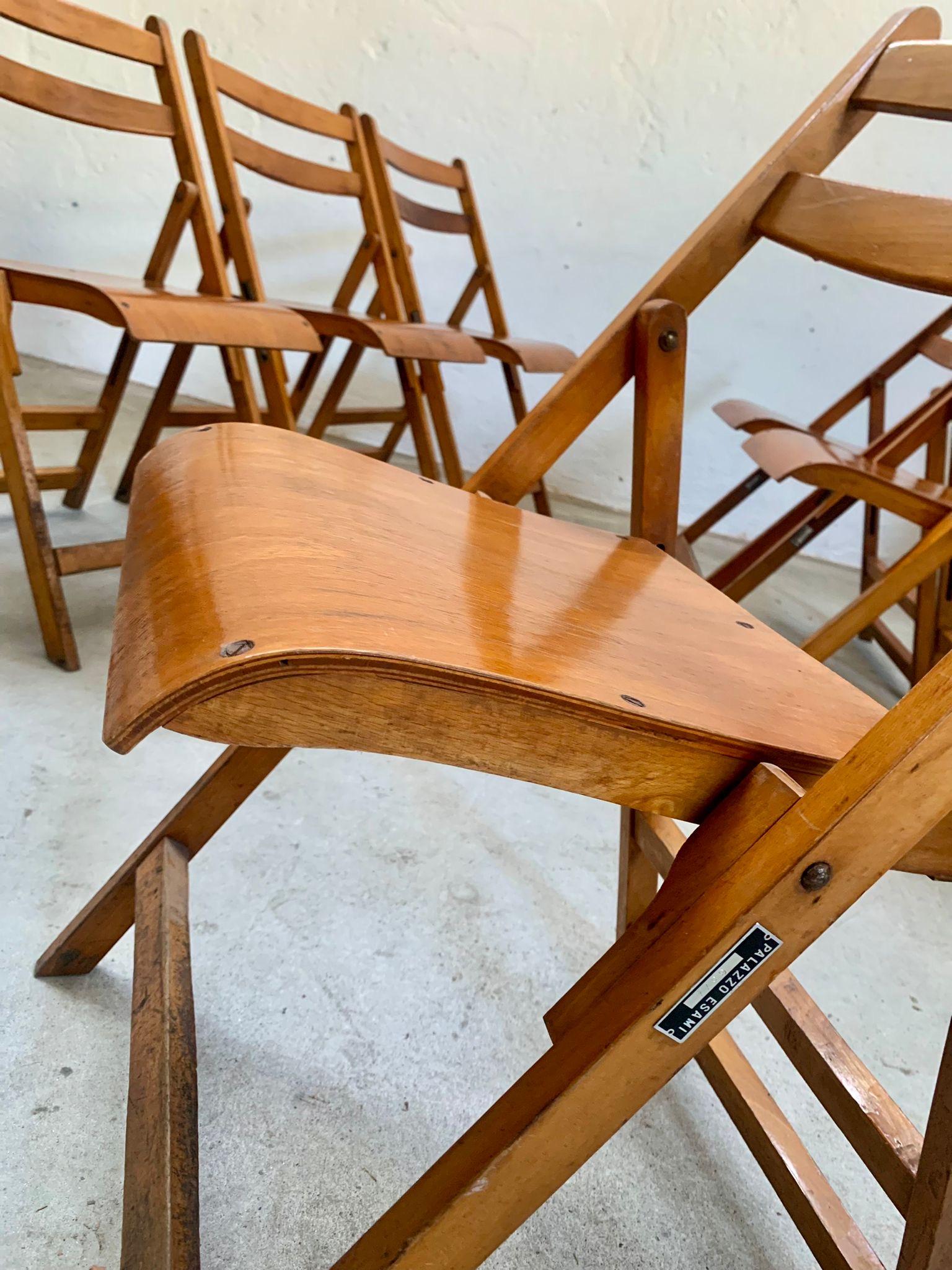 Set of six folding chairs 1960s in vendita 8