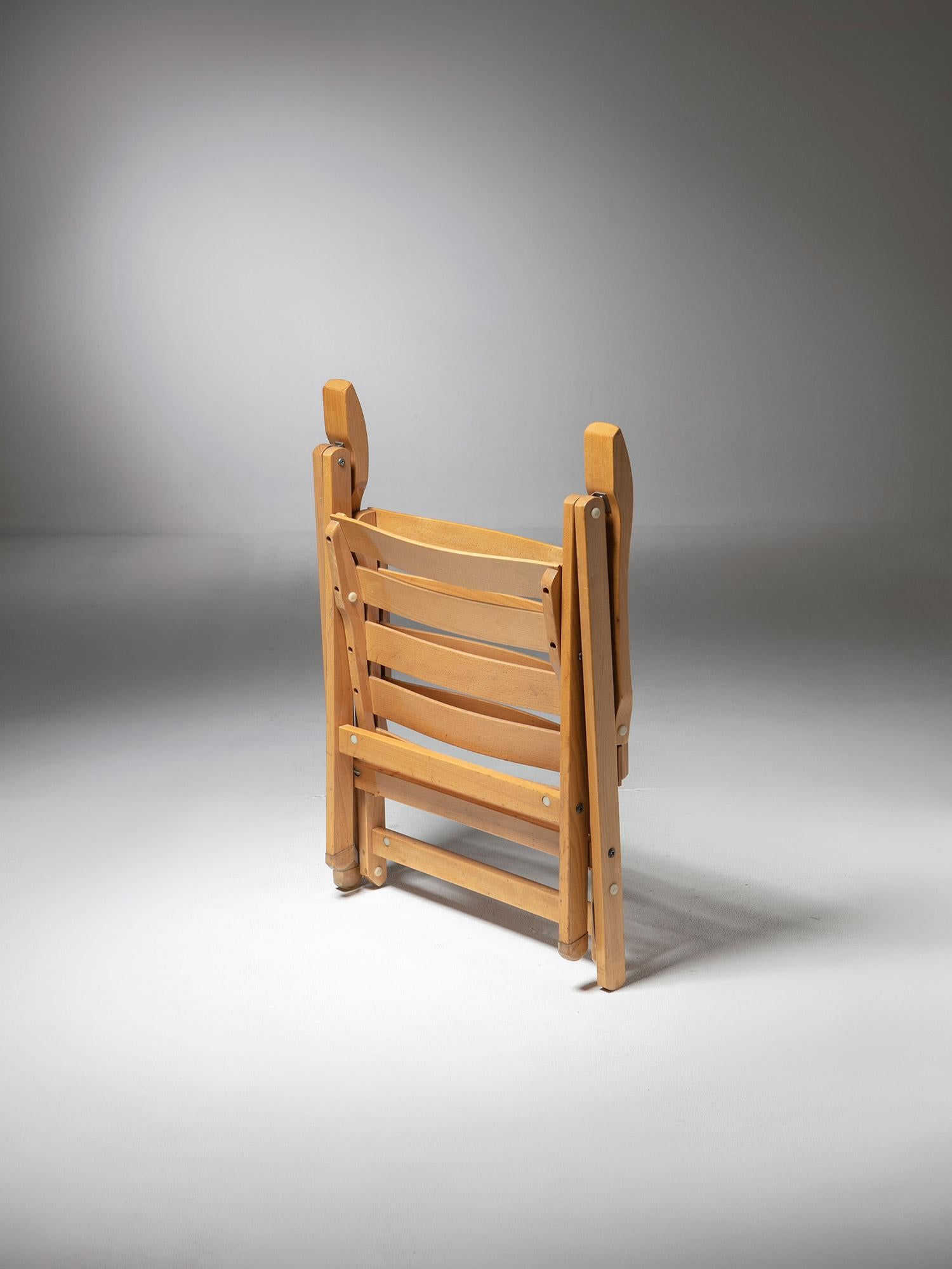 Set of Six Folding Wood Chairs by Carlo Hauner for Reguitti, Italy, 1960s In Good Condition For Sale In Milan, IT