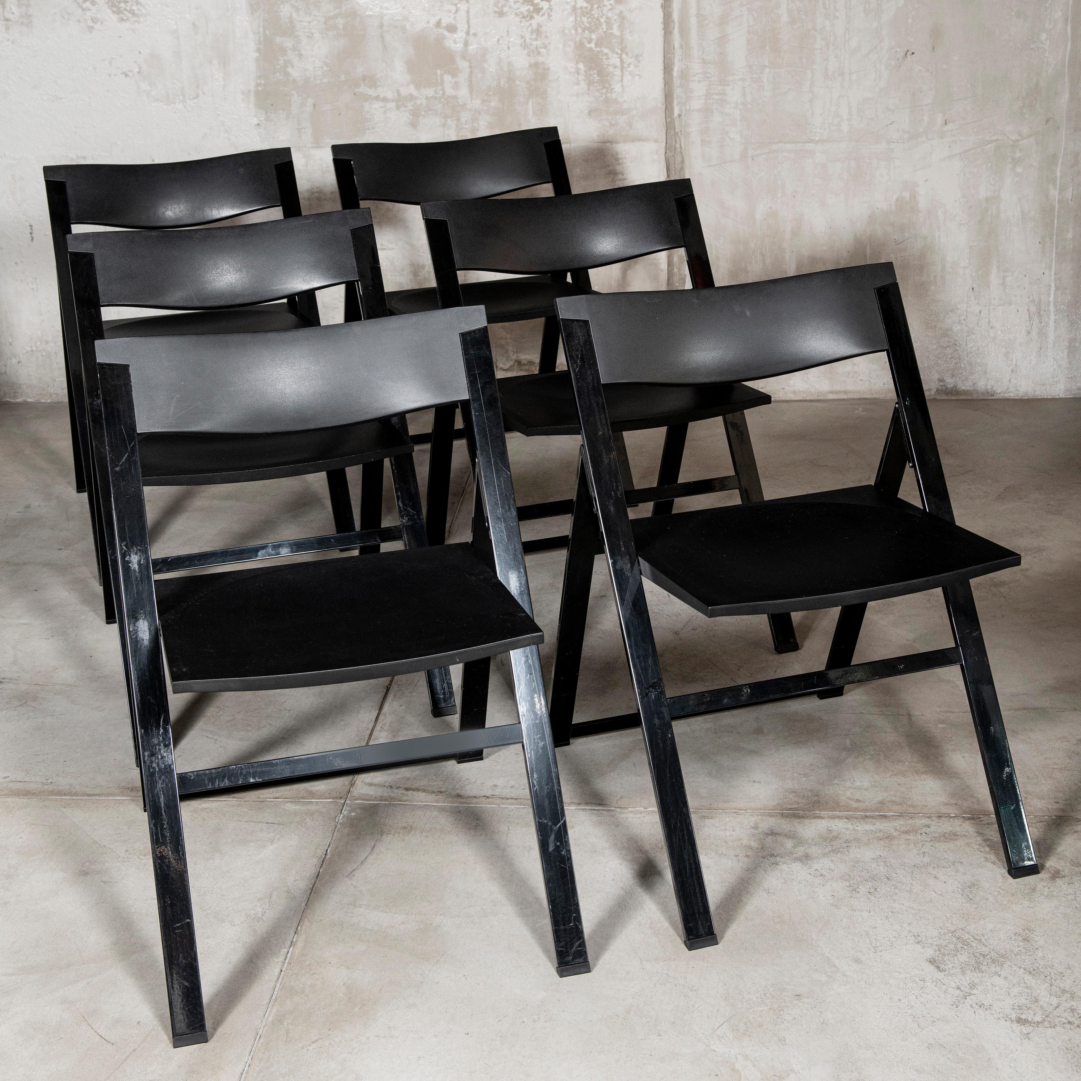 Set of six folding chairs by Justus Kolberg for Tecno. Italy, circa 1990.
Model P08.