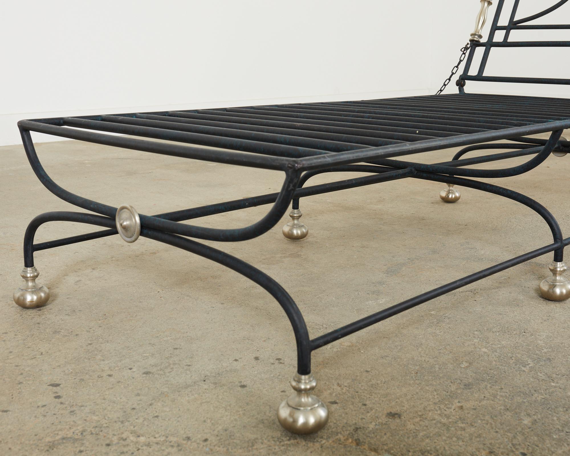 Set von sechs Formations-Sesseln aus Eisen im neoklassischen Stil von Nachlass im Angebot 6