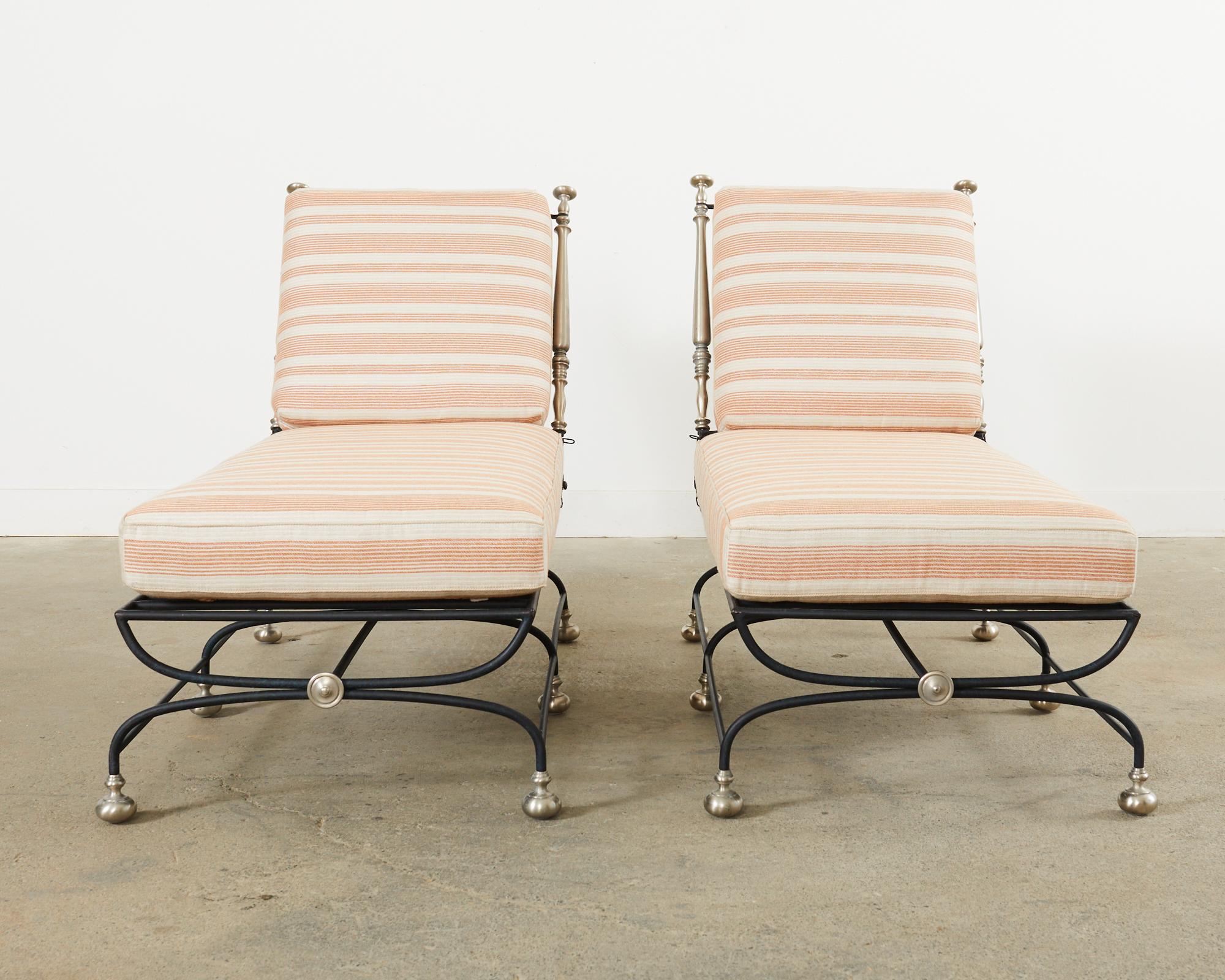 Set von sechs Formations-Sesseln aus Eisen im neoklassischen Stil von Nachlass (Stahl) im Angebot