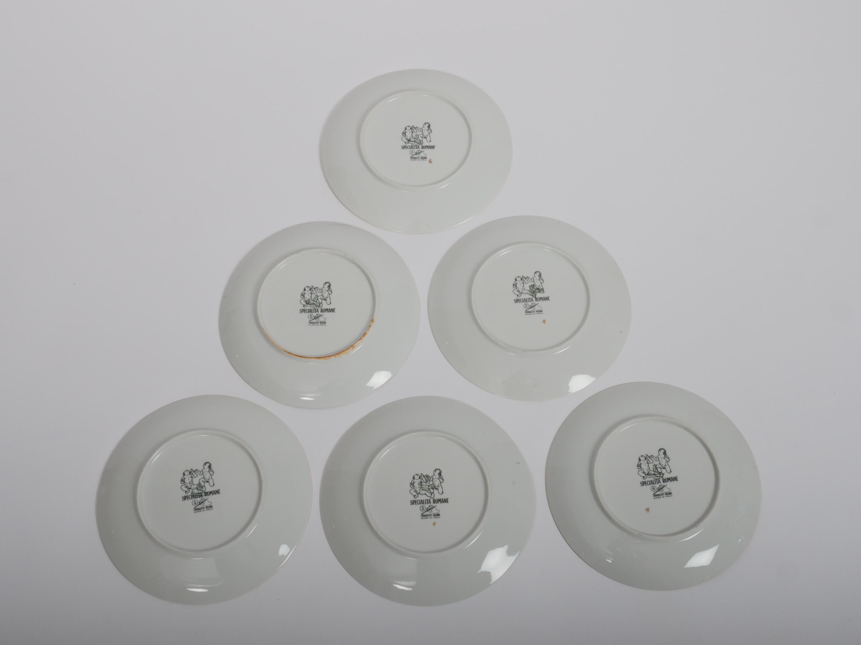 Ensemble de six assiettes à recettes Fornasetti 'Specialita Romane' vers 1950 en vente 3