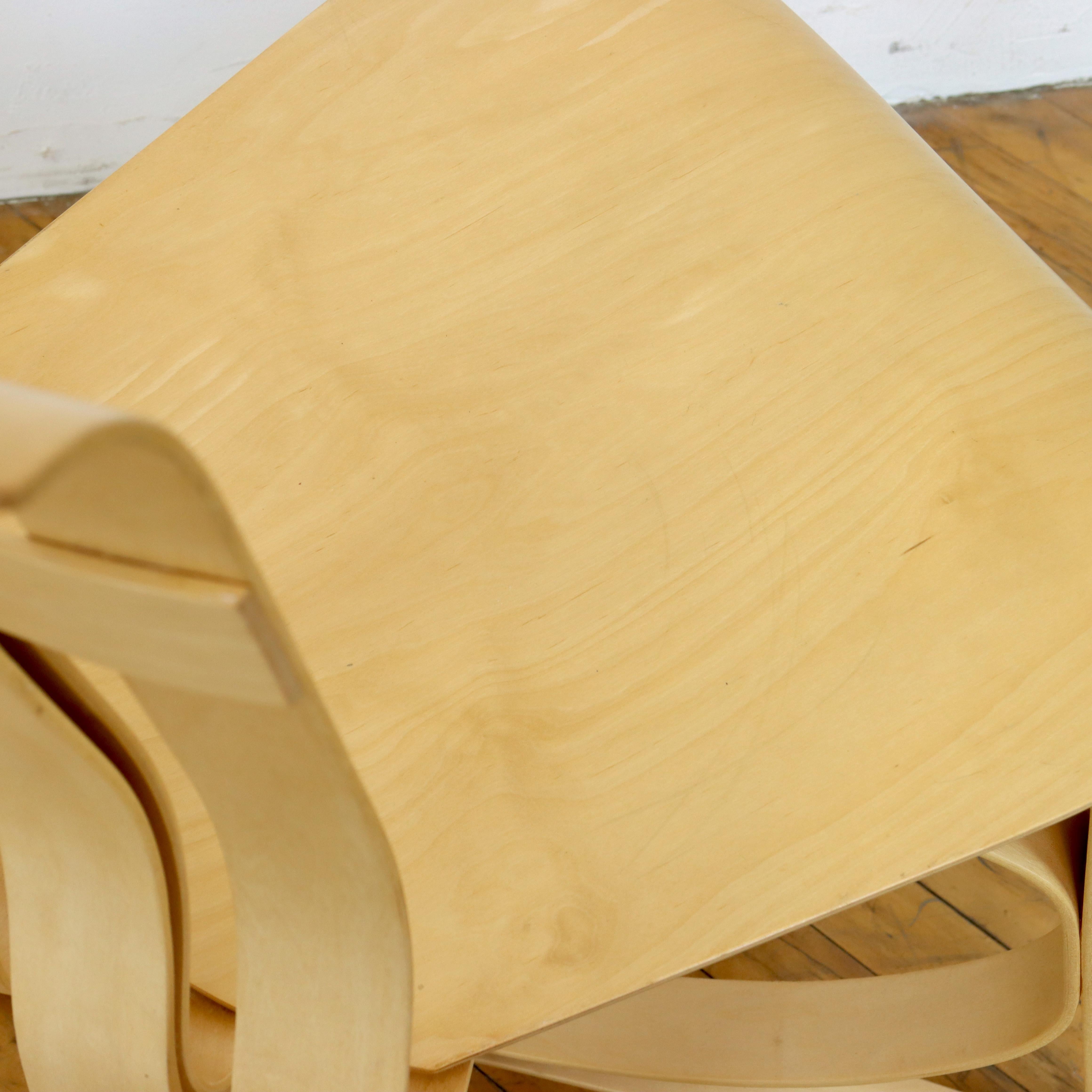 Satz von sechs Frank Gehry-Stühlen „Hat Trick“  im Angebot 7