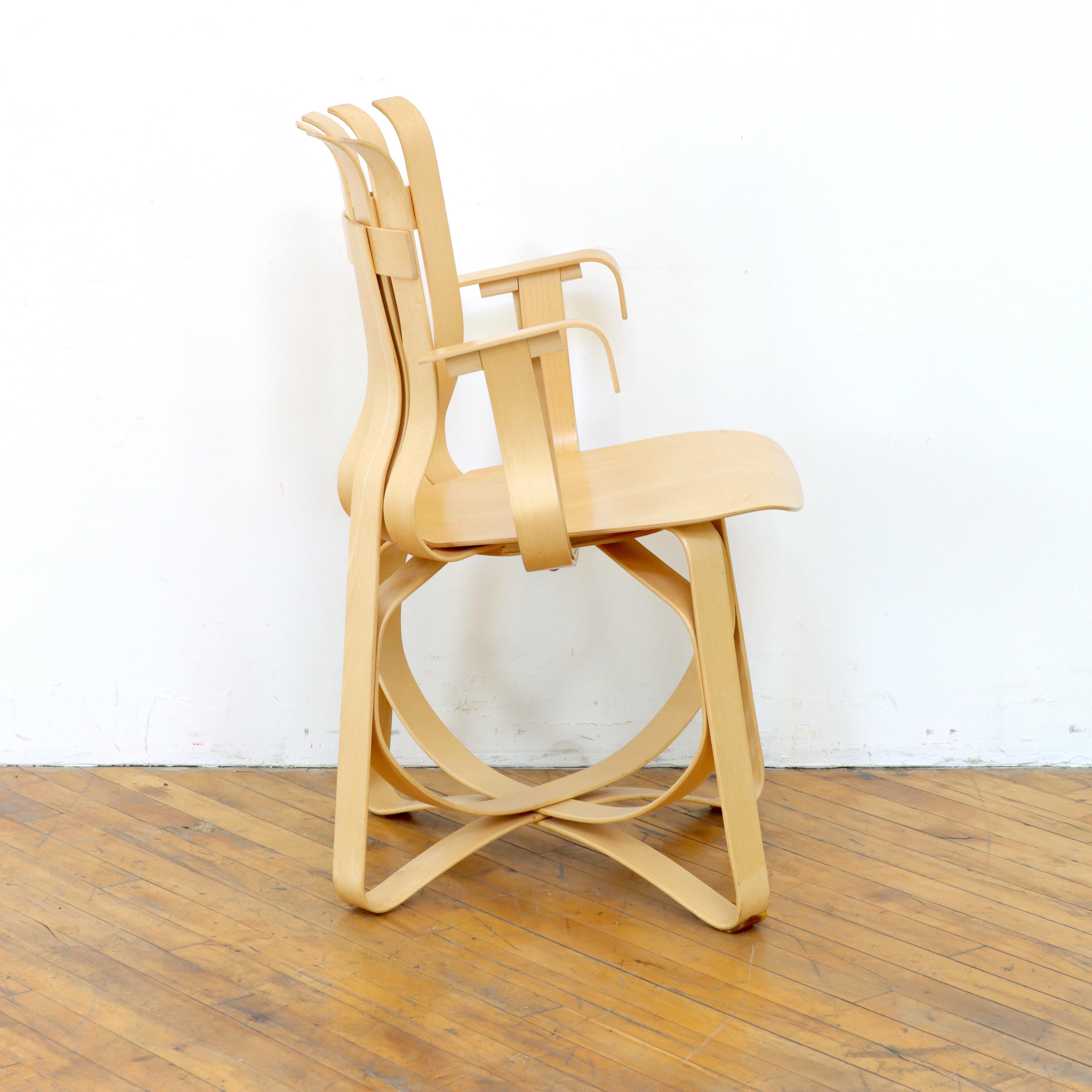 Satz von sechs Frank Gehry-Stühlen „Hat Trick“  im Zustand „Gut“ im Angebot in Oakland, CA