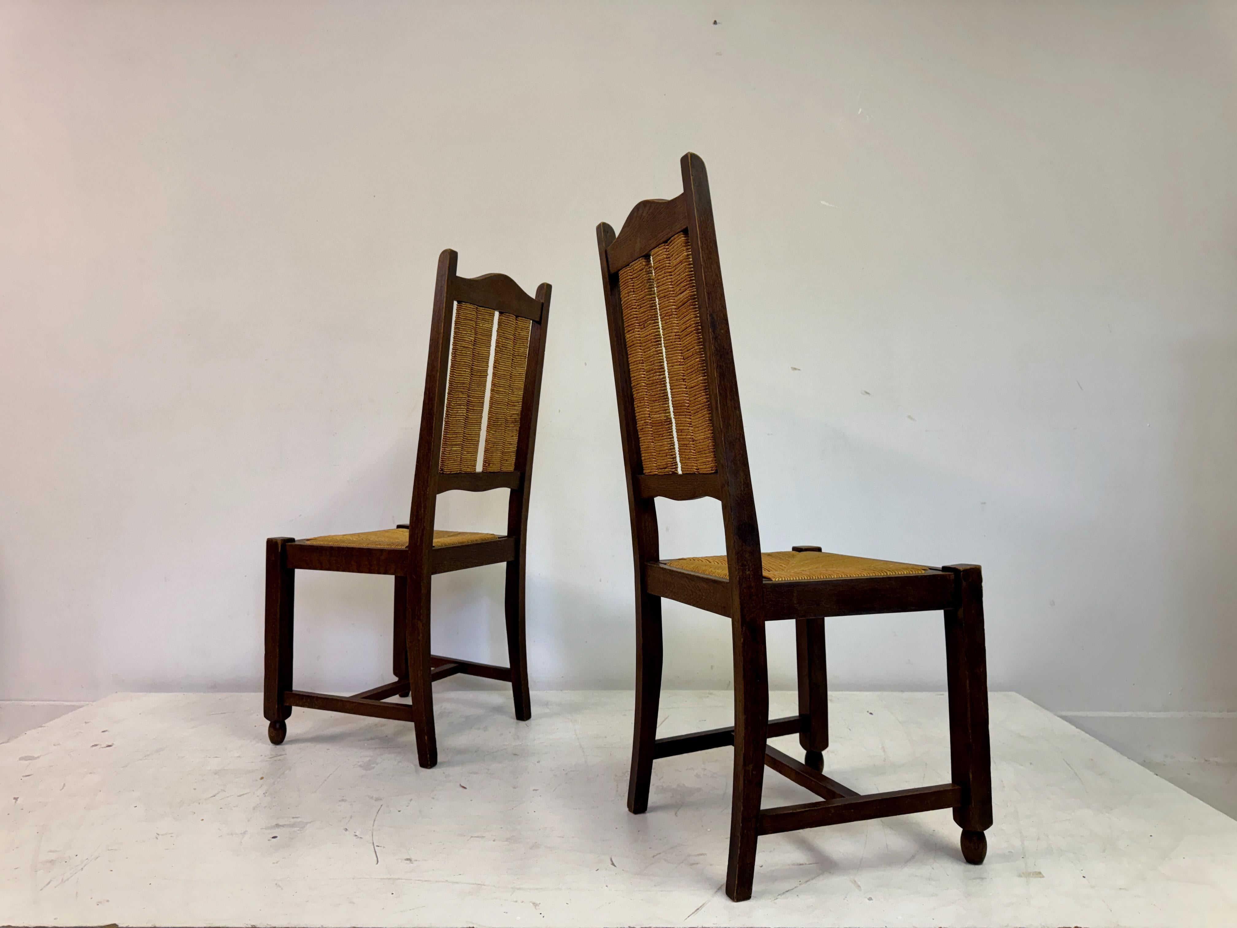 Set of Six French 1950s Oak and Rush Dining Chairs For Sale 11