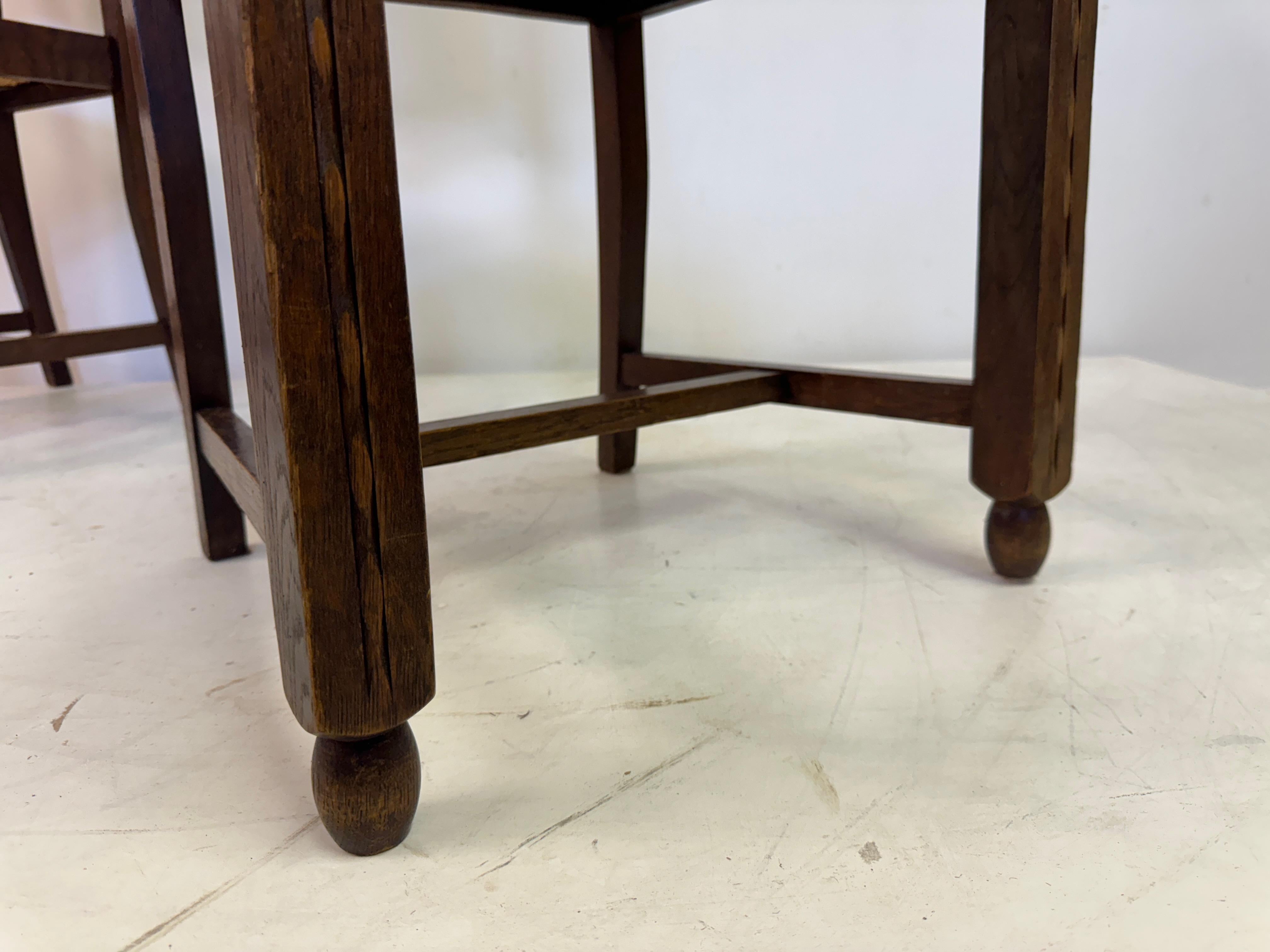 Set of Six French 1950s Oak and Rush Dining Chairs For Sale 14