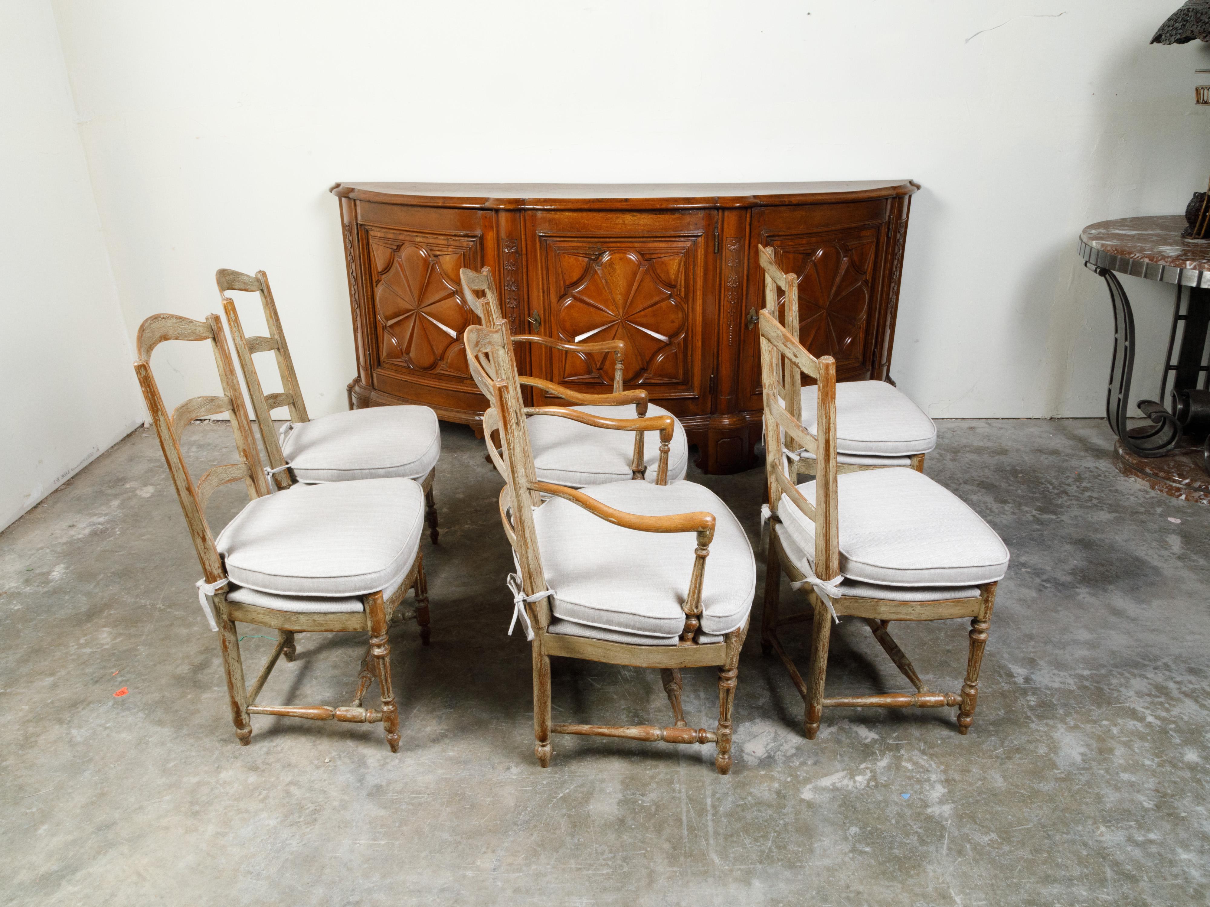 Set of Six French 19th Century Dining Room Chairs with Carved Guilloches Friezes For Sale 8