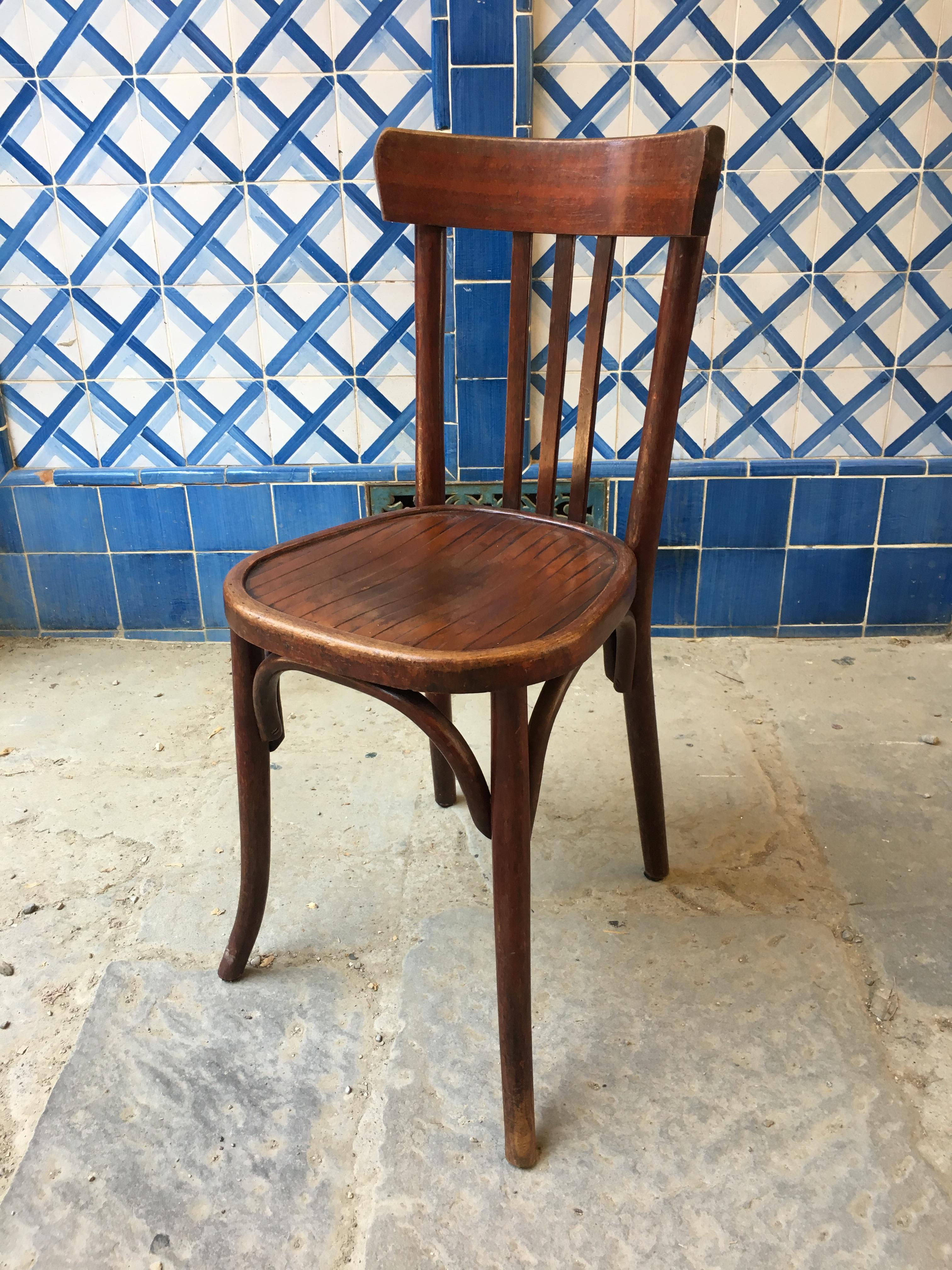 Set of six French Bistrot chairs in beechwood with mahogany patina from 1930s.