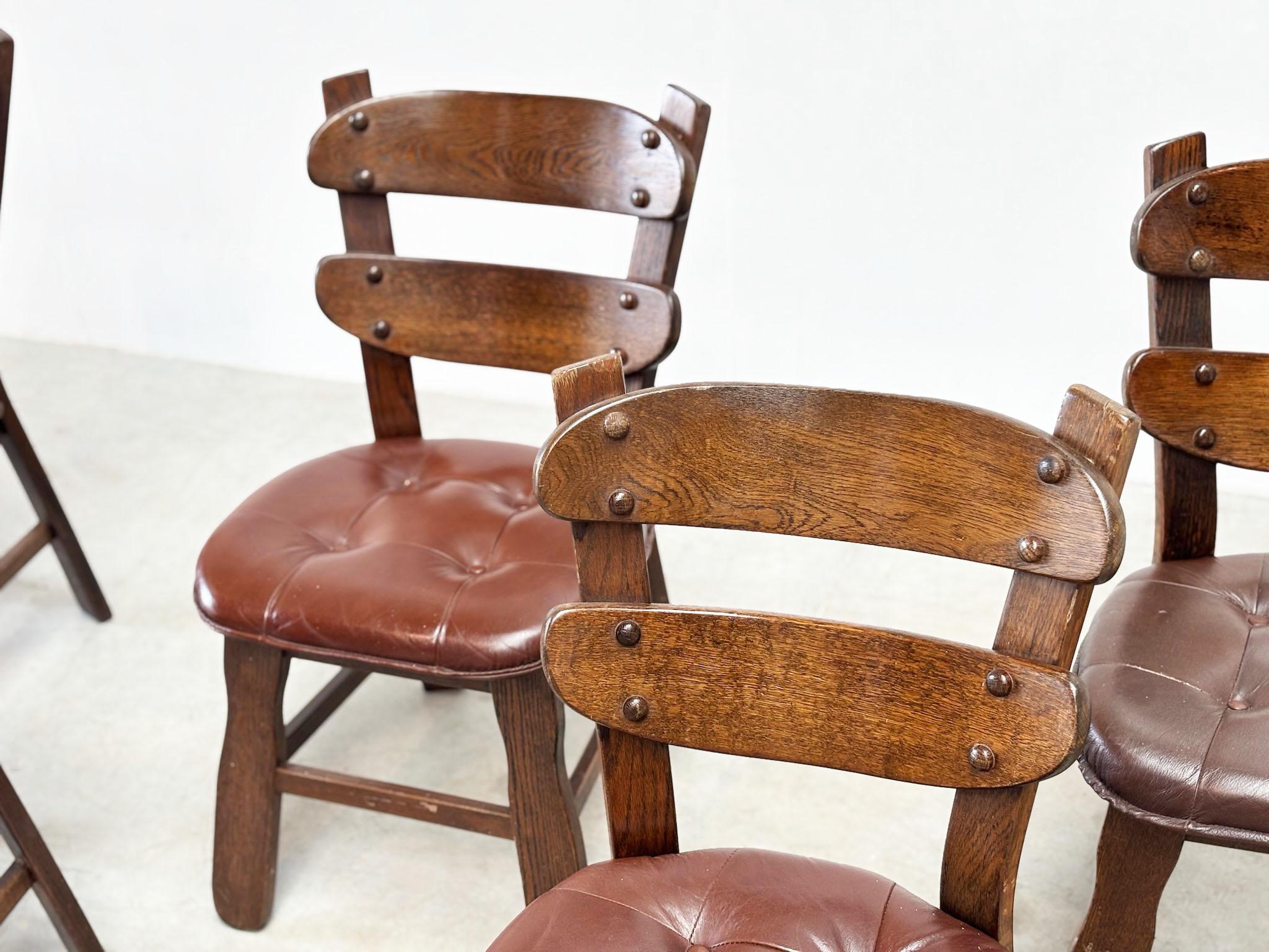 Set di sei sedie da pranzo brutaliste francesi in vendita 5