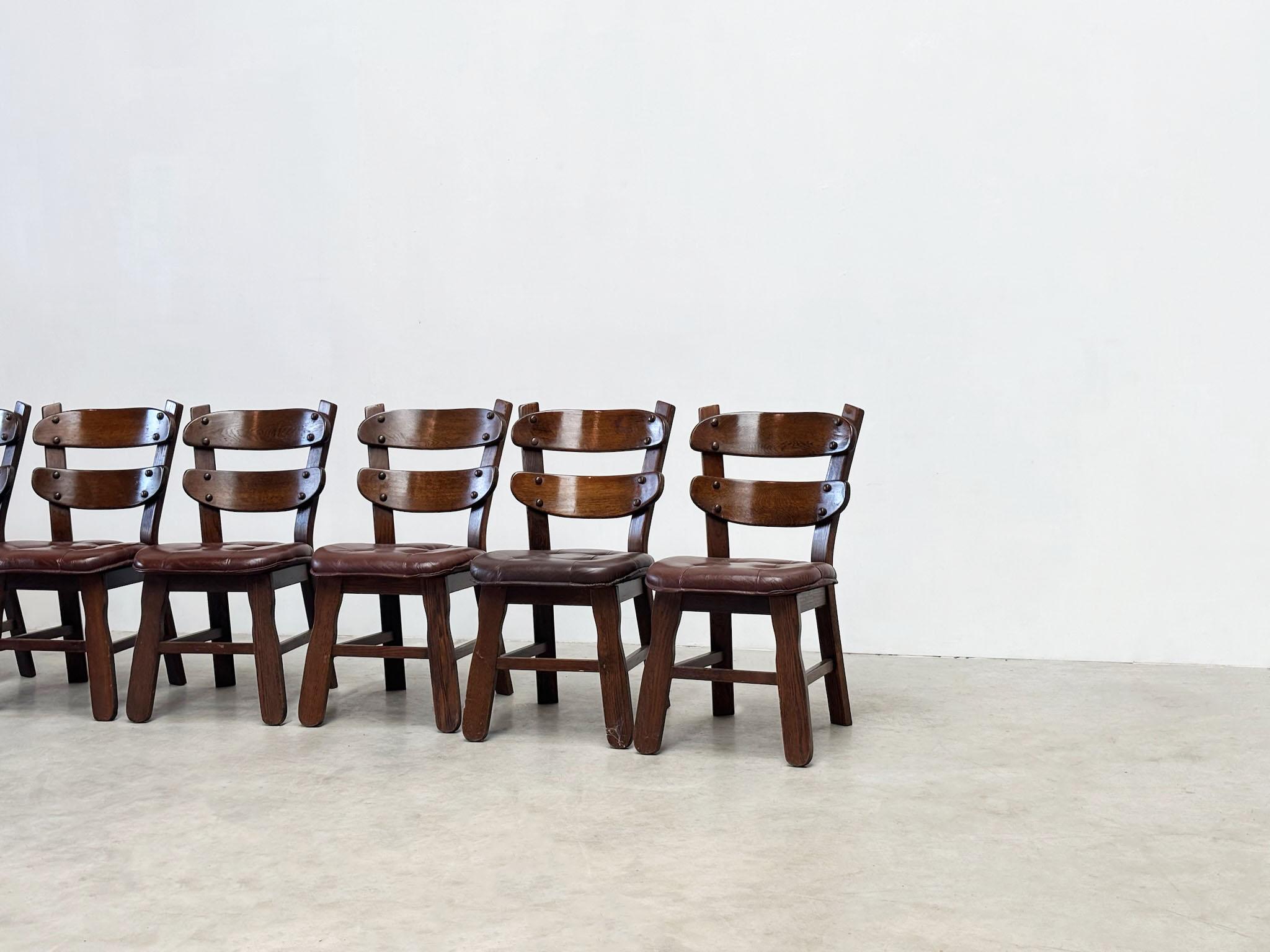 Set di sei sedie da pranzo brutaliste francesi In condizioni buone in vendita a Nijlen, VAN
