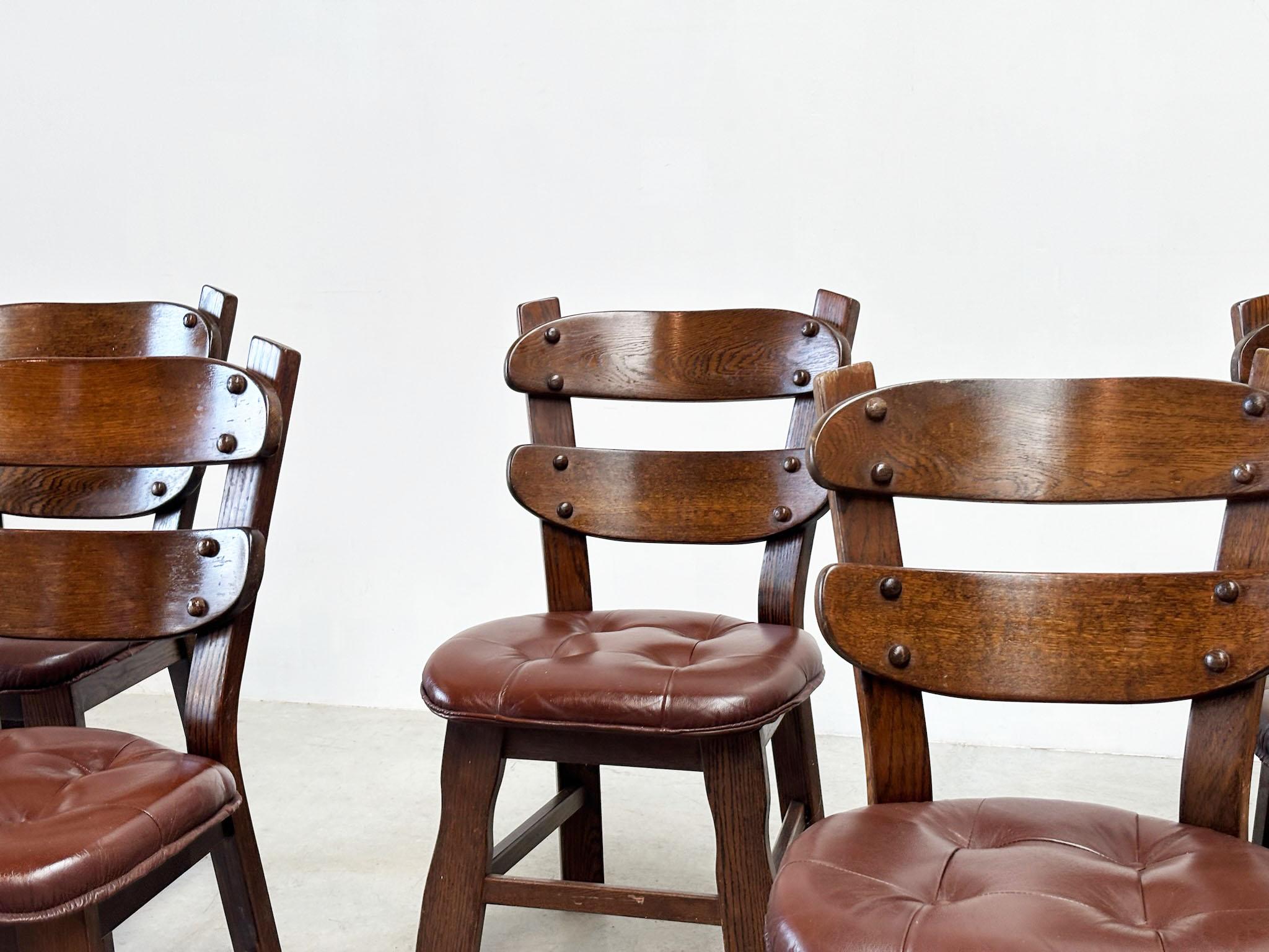 Set di sei sedie da pranzo brutaliste francesi in vendita 1