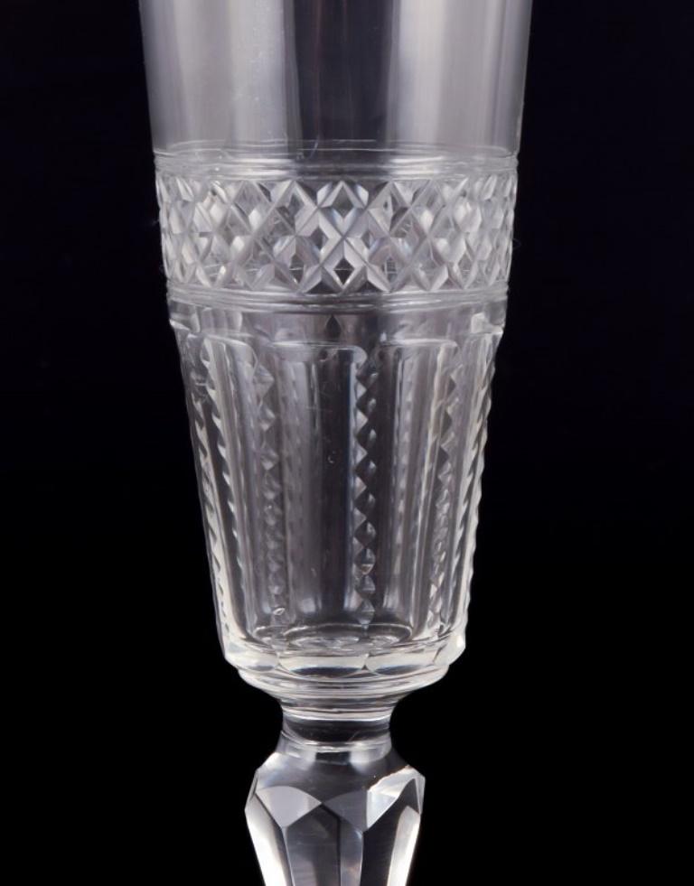 Early 20th Century Set of six French champagne flutes in crystal glass. Ca 1900 For Sale