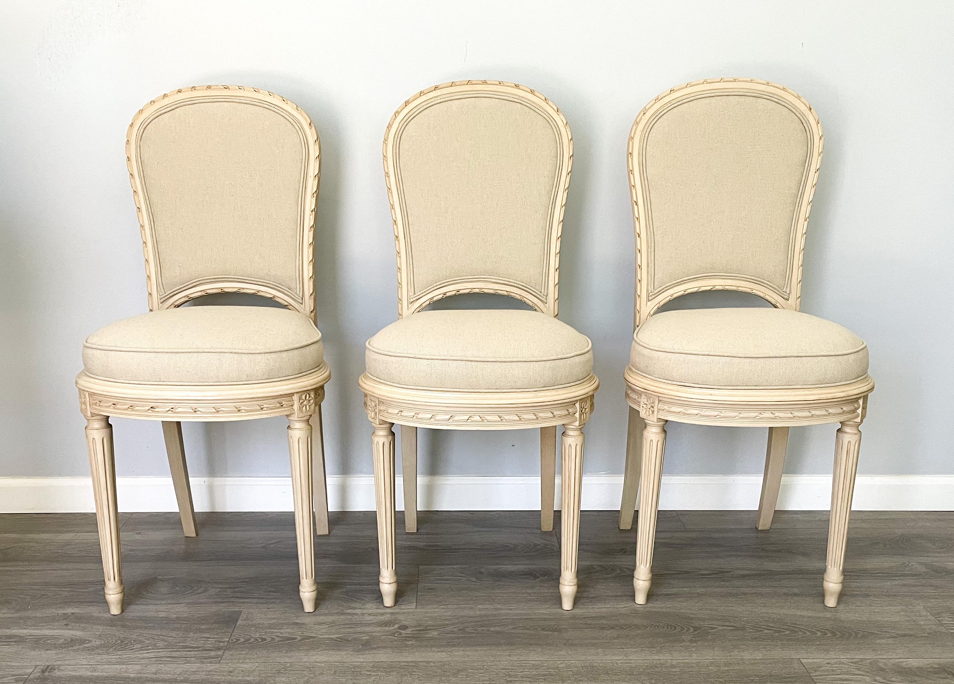 Early 20th Century Set of Six French Louis XVI-Style Dining Chairs