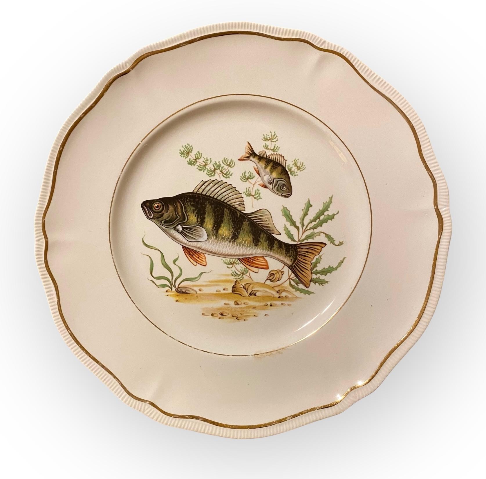 Milieu du XXe siècle Ensemble de six assiettes à poisson Longchamp du milieu du siècle dernier en vente