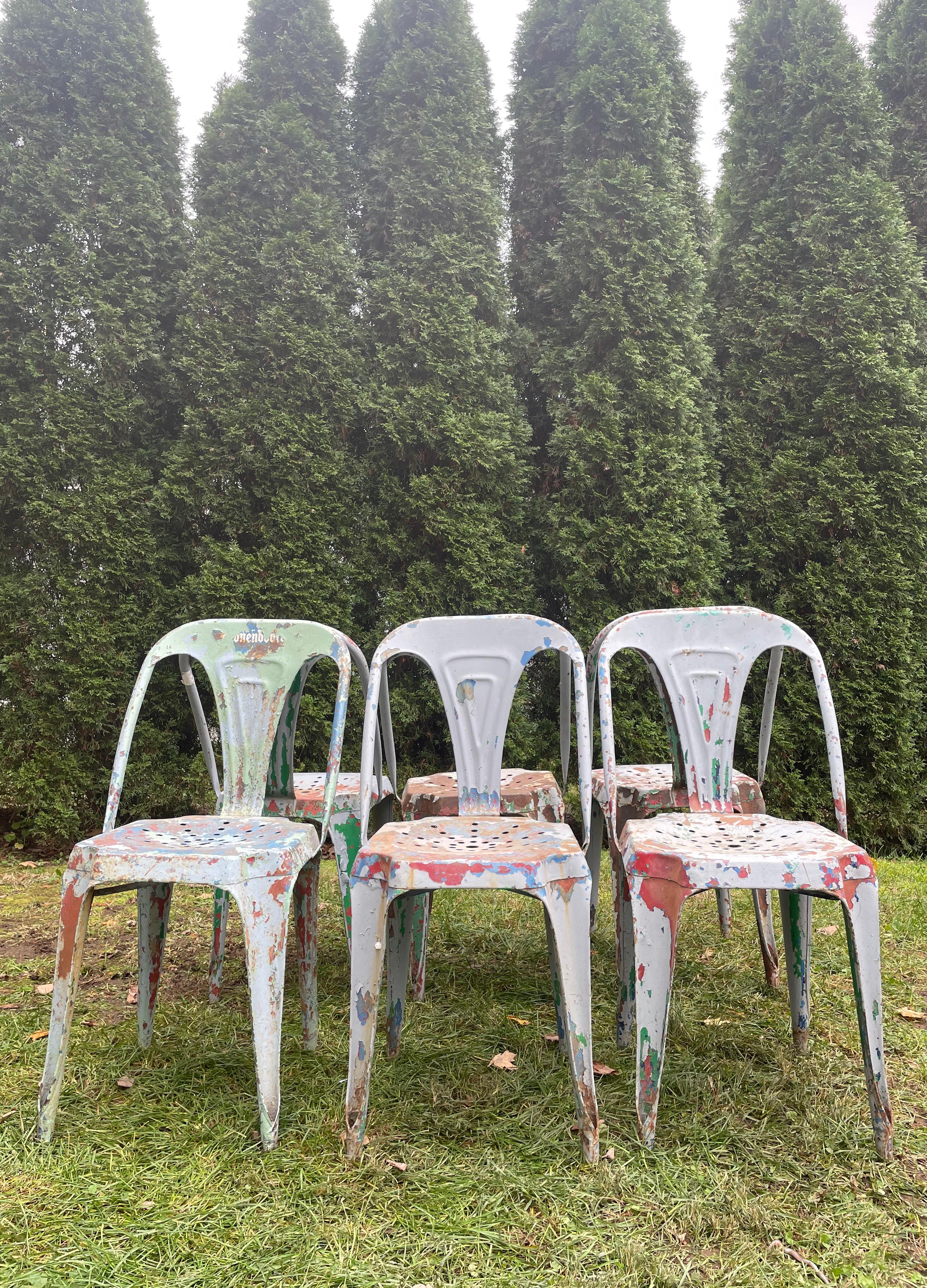 Pressed Set of Six French Multipl's Chairs in Stunning Mottled Paint For Sale