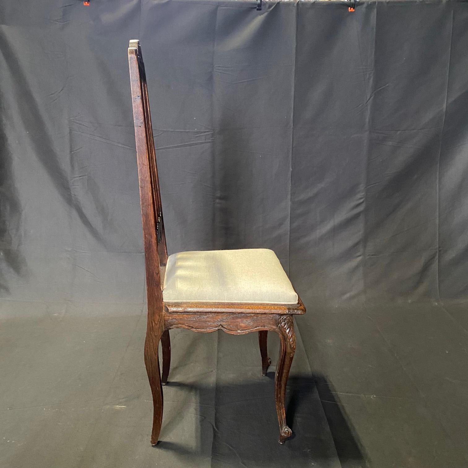 Set of Six French Oak Hand Carved 19th Century Dining Side Chairs In Good Condition For Sale In Hopewell, NJ