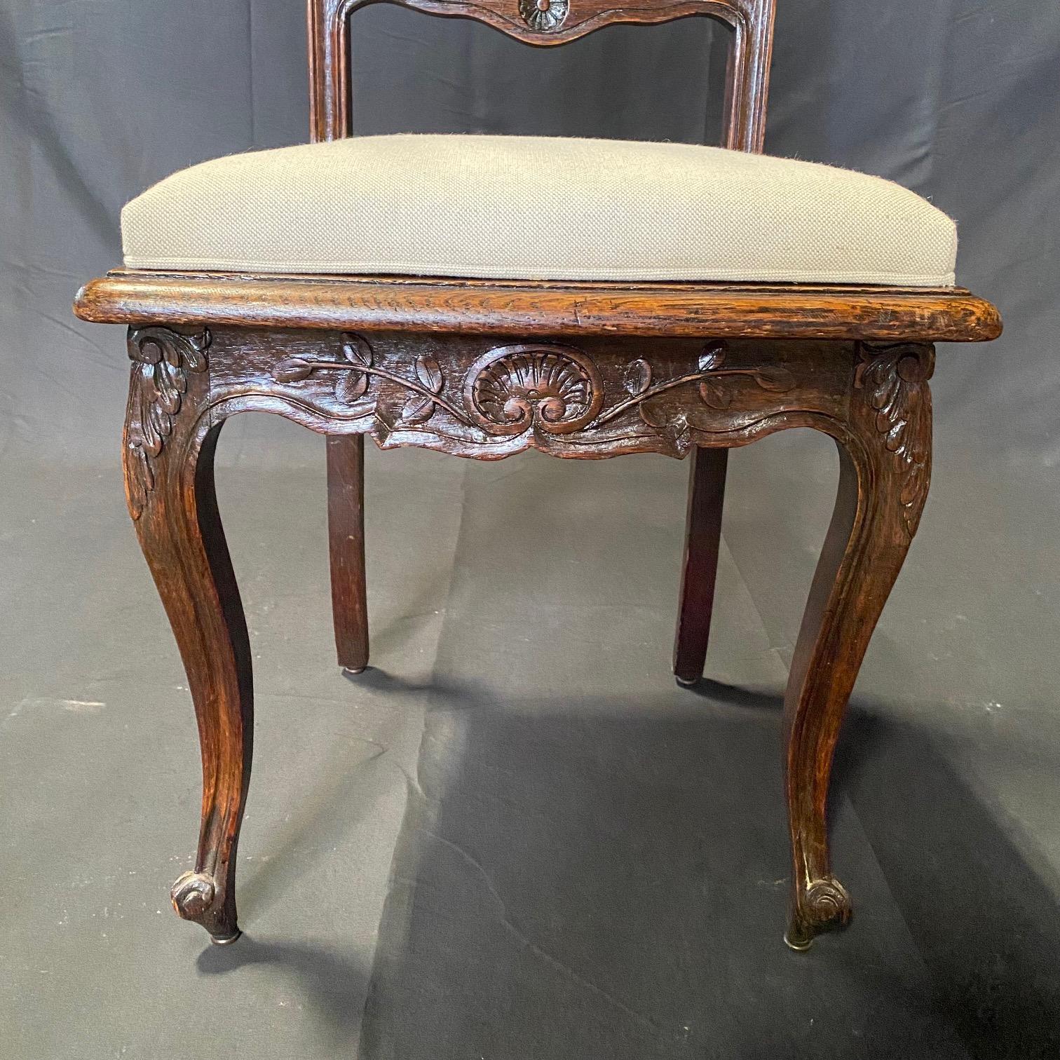 Set of Six French Oak Hand Carved 19th Century Dining Side Chairs For Sale 3