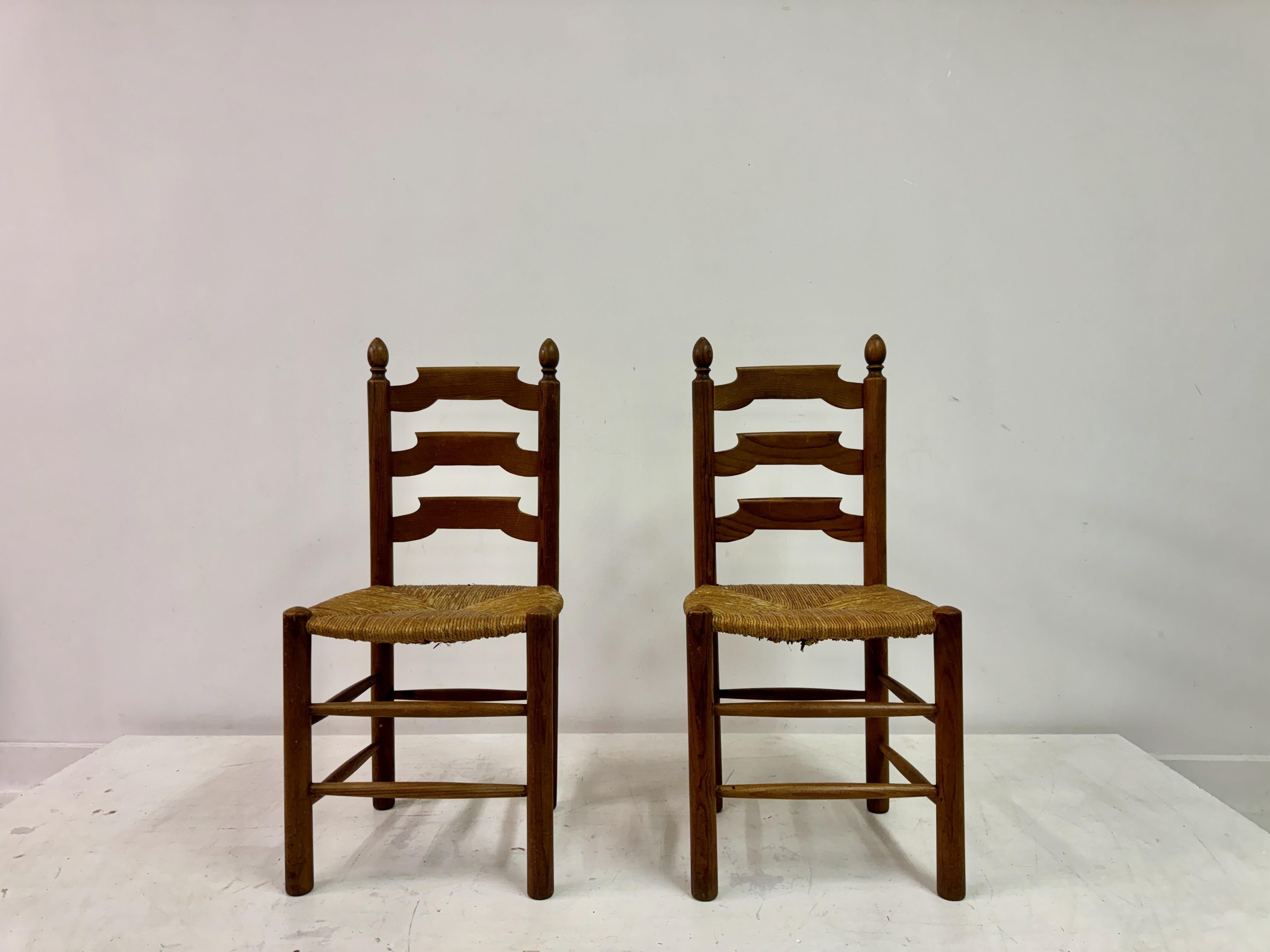 Set of Six French Pine and Rush Dining Chairs For Sale 5