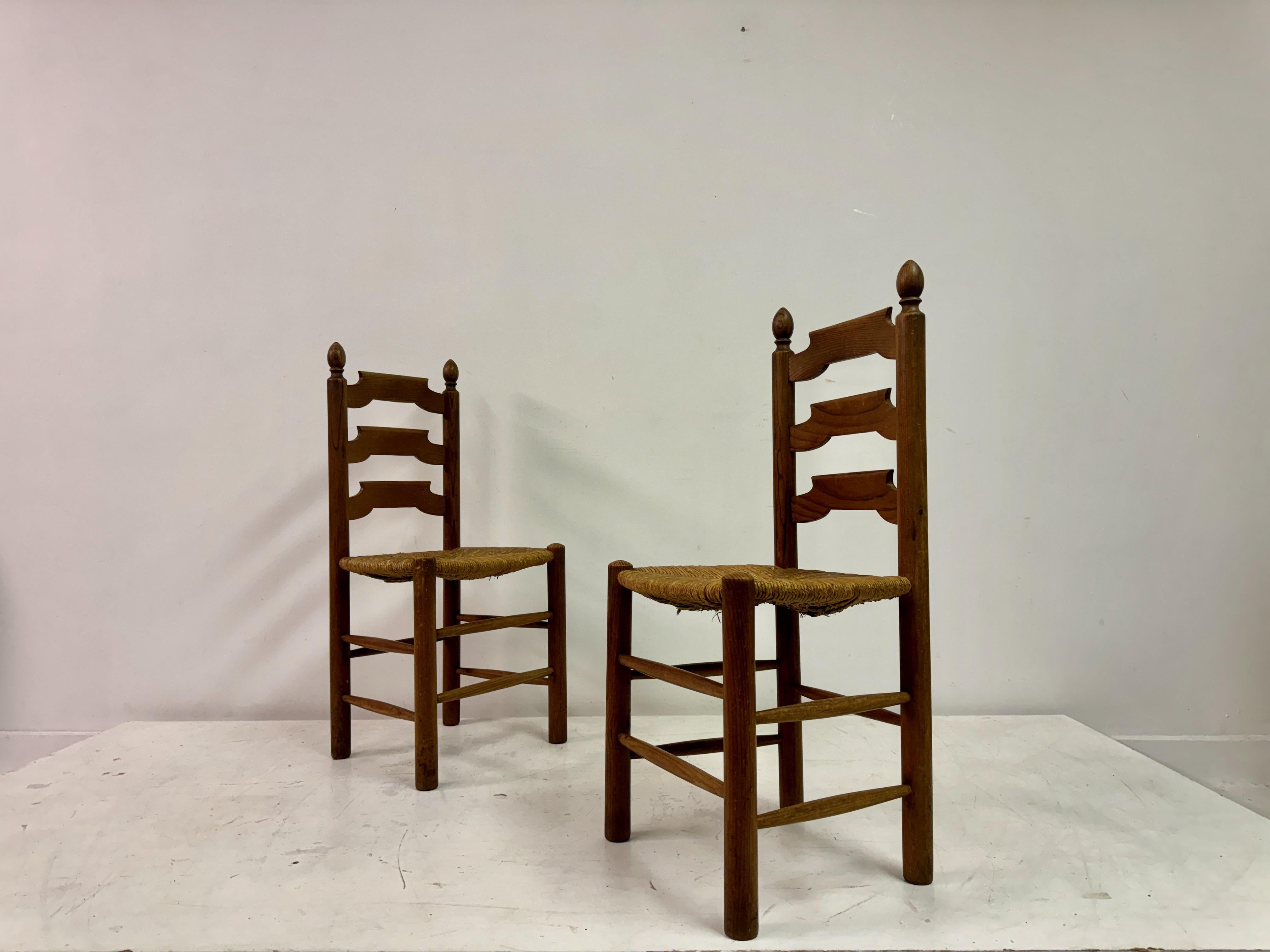 Set of Six French Pine and Rush Dining Chairs For Sale 7