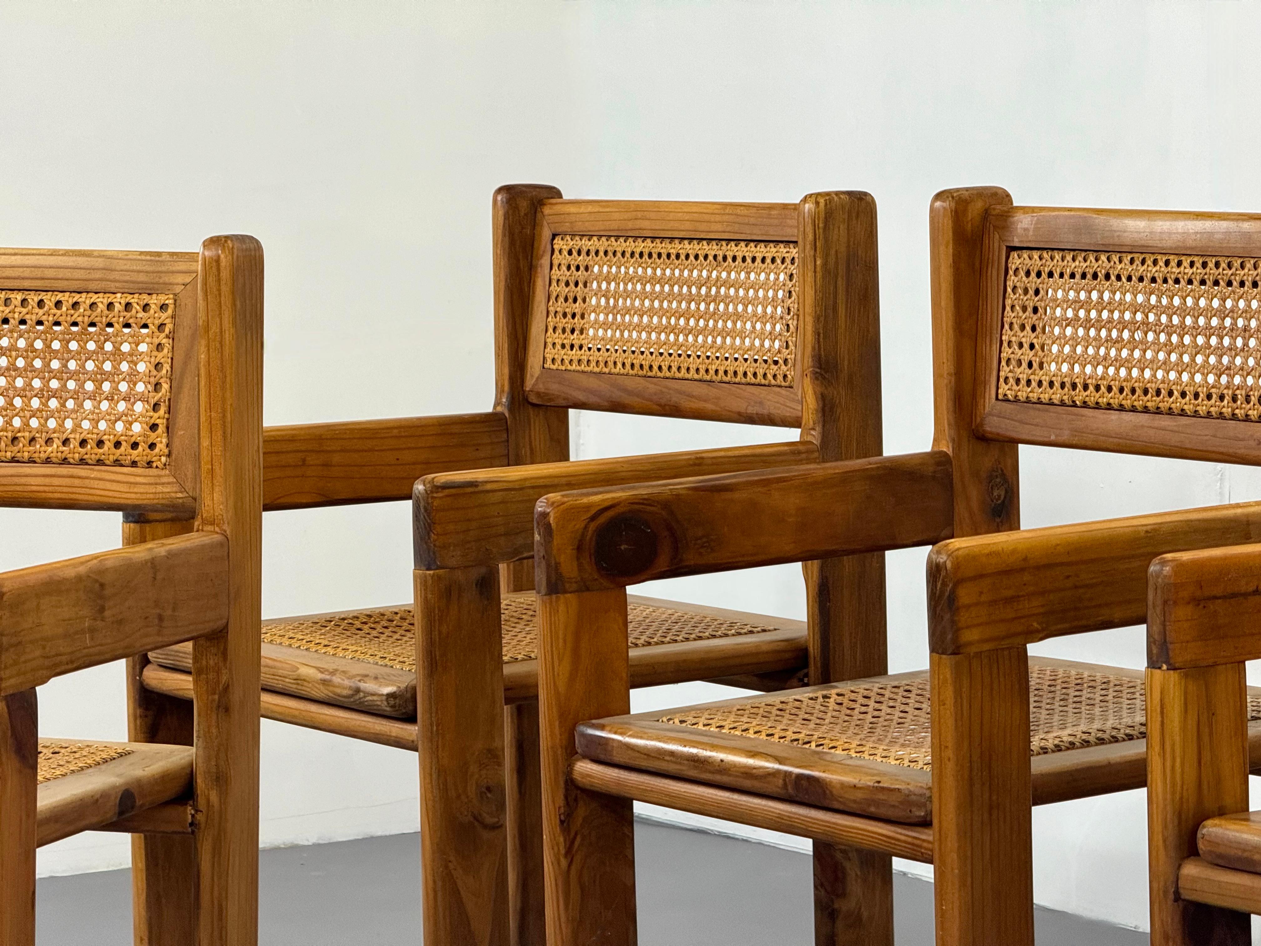 Set of six French Pinewood and Papercord chairs with Table  For Sale 1