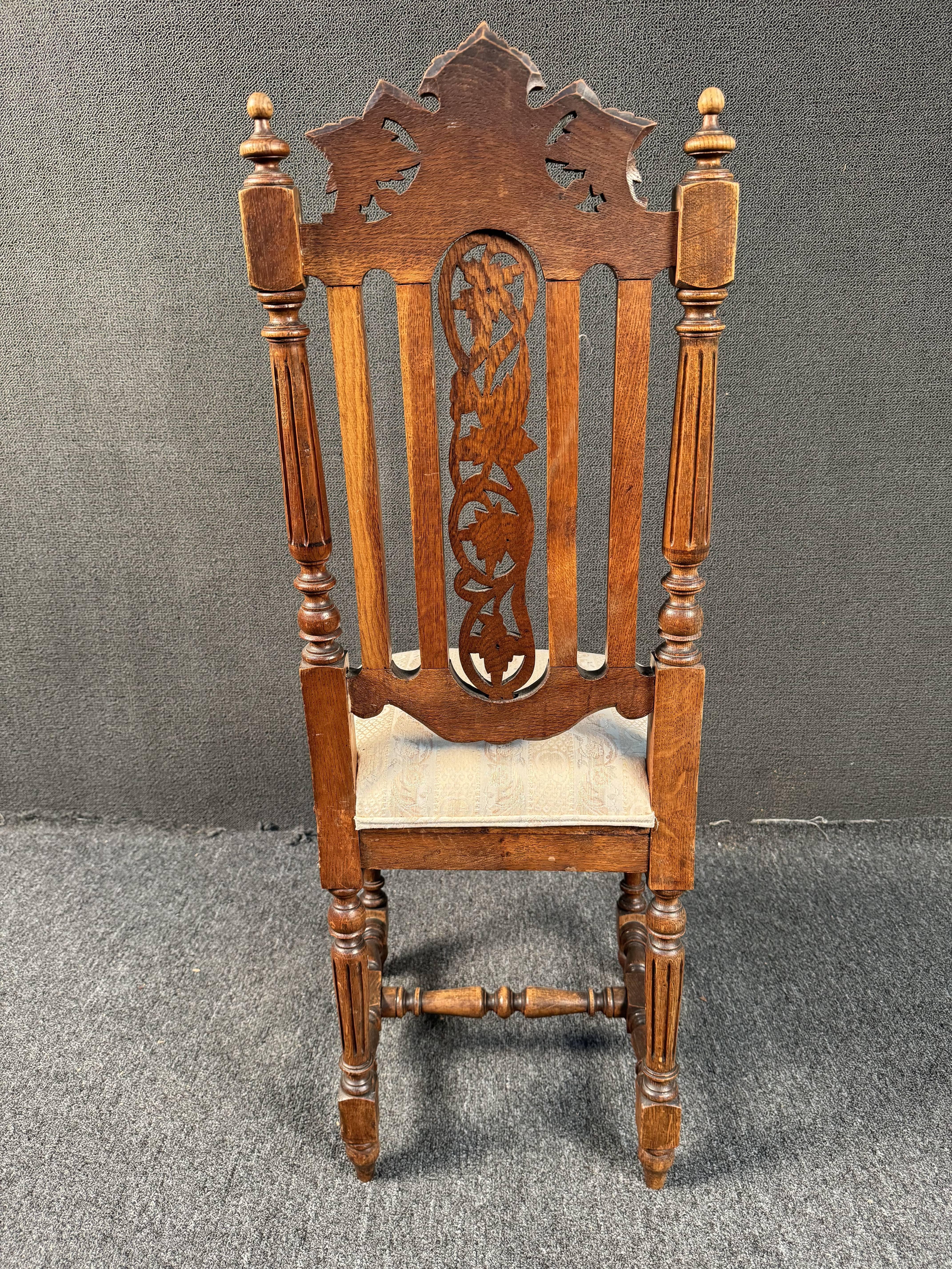 Set of Six French Renaissance Dining Chairs For Sale 4