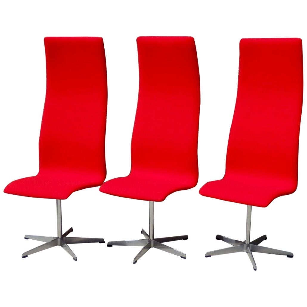 Set of Eight Freshly Restored Arne Jacobsen Fritz Hansen High Back Oxford Chairs