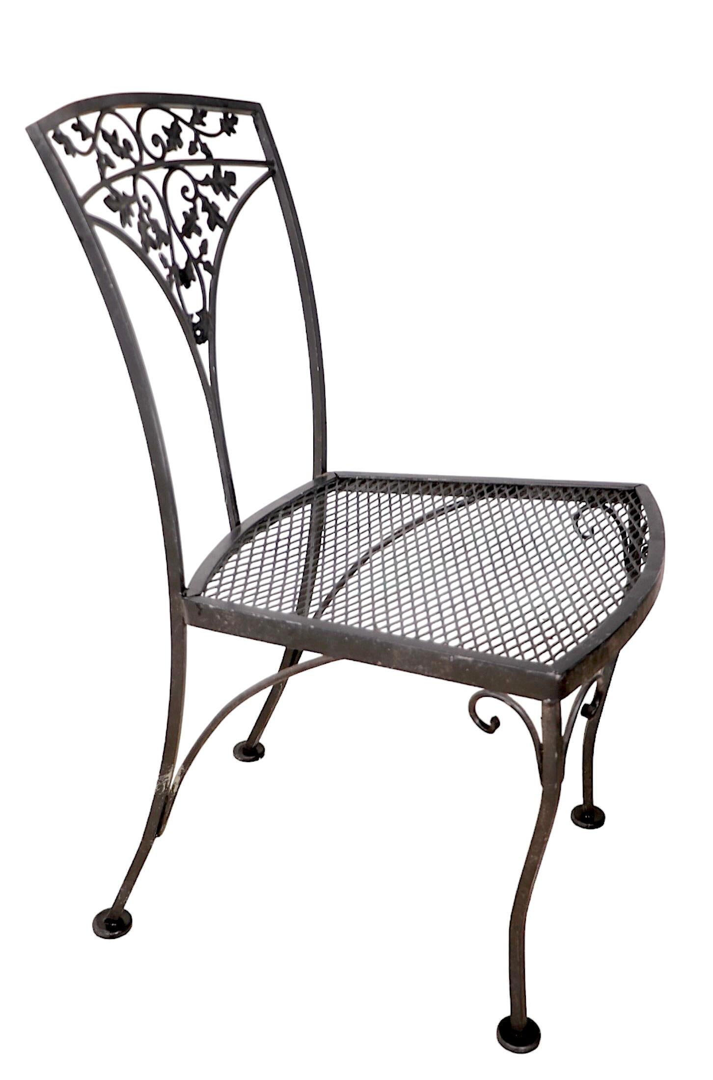 Satz von sechs Garten-Patio-Poolside Woodard Orleans Esszimmerstühle (amerikanisch) im Angebot