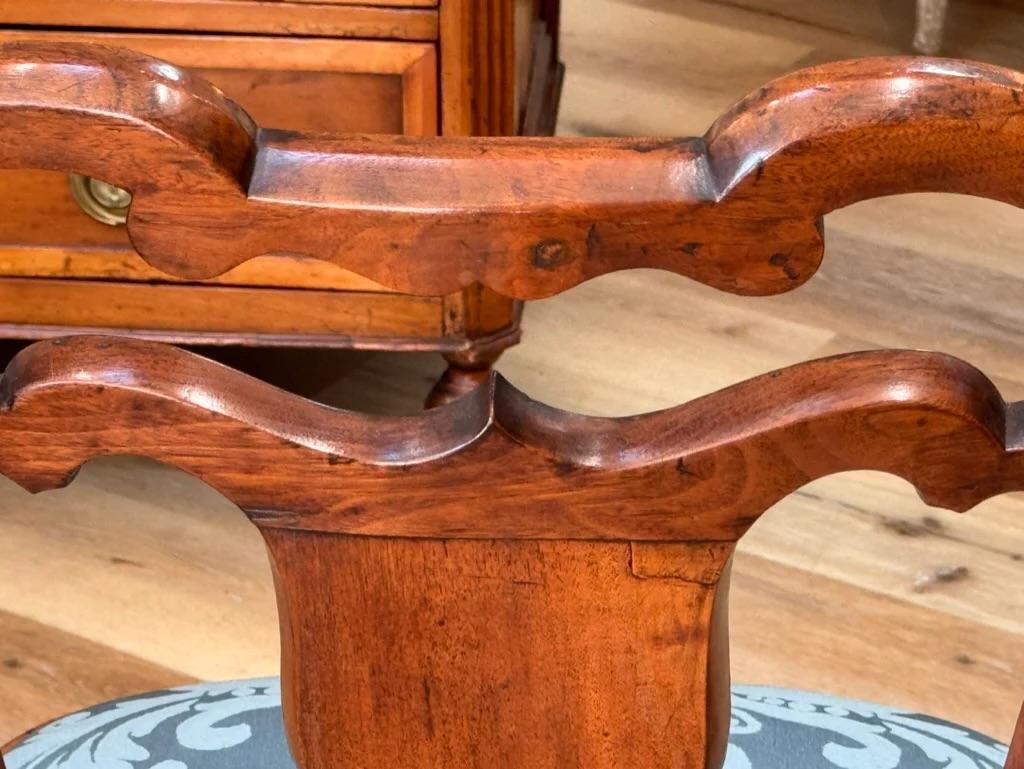 Set of Six George I Burlwood Veneered and Carved Dining Chairs 4