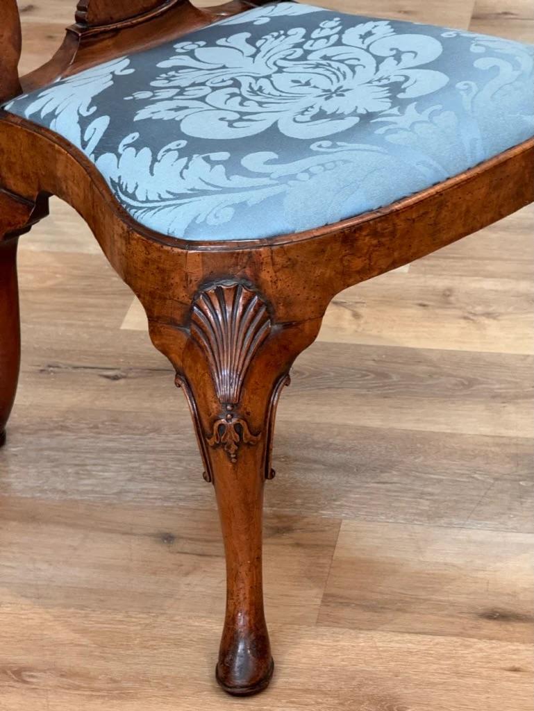 18th Century Set of Six George I Burlwood Veneered and Carved Dining Chairs For Sale