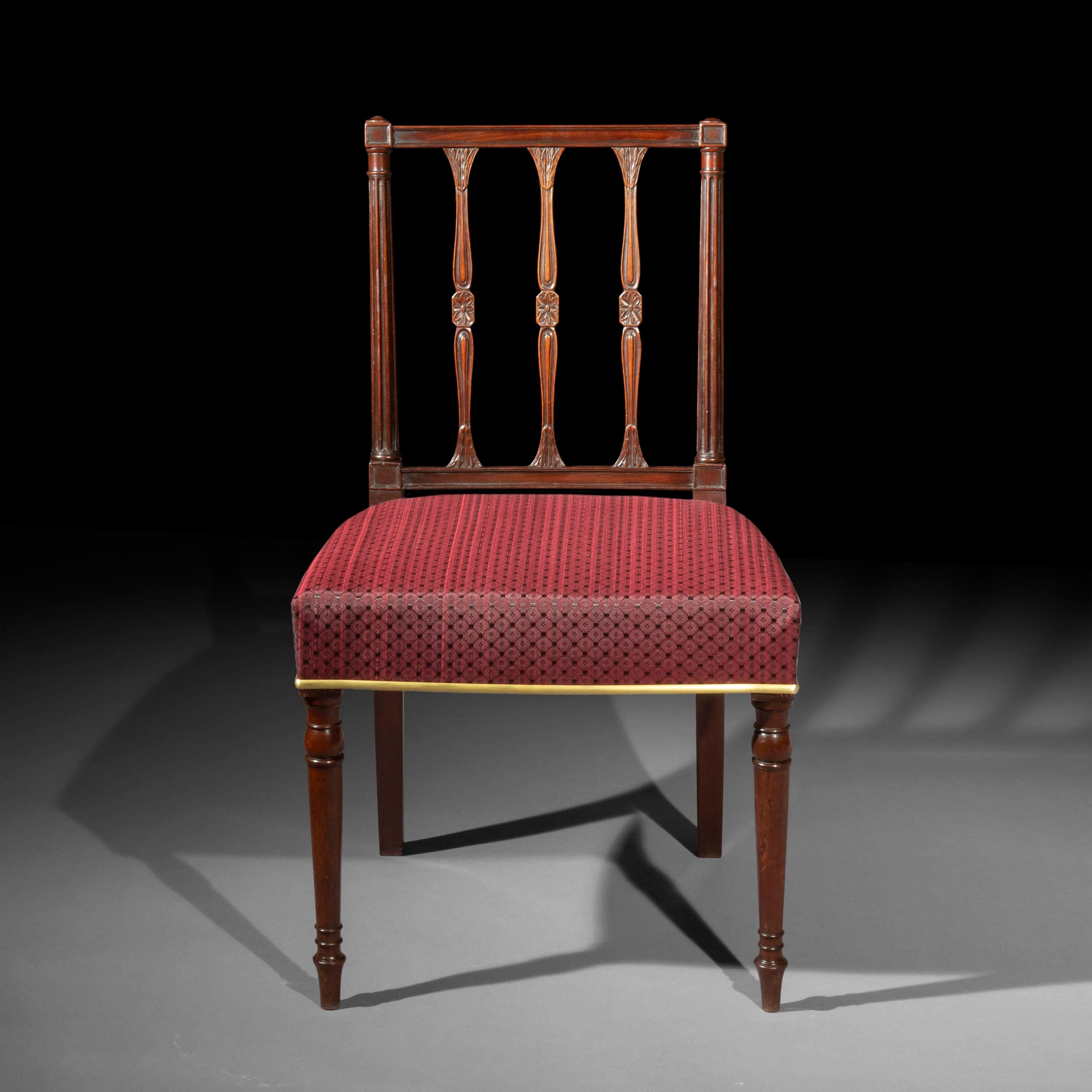 Ensemble de six chaises de salle à manger George III Bon état - En vente à London, GB