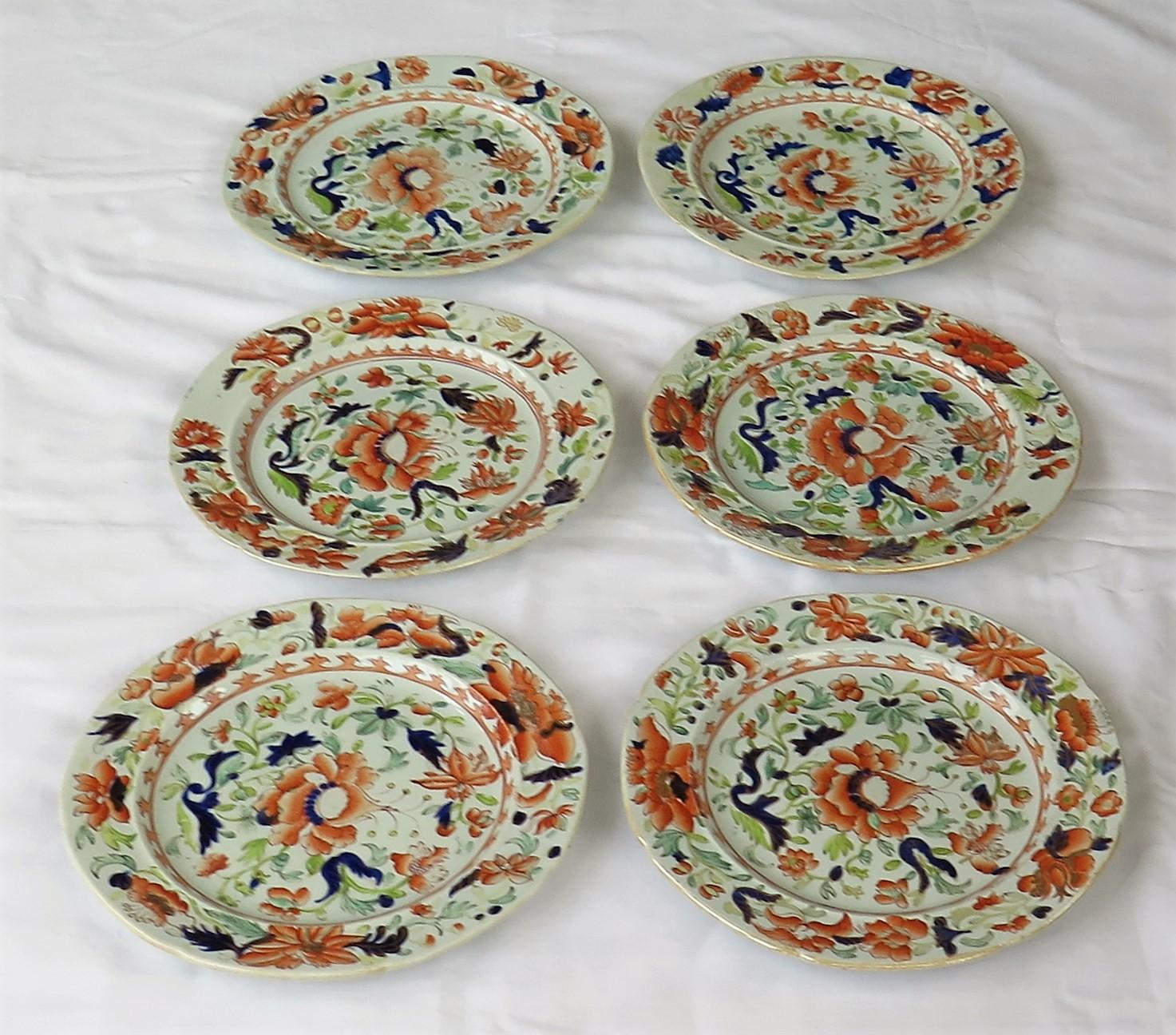 Set of Six Georgian Mason's Ironstone Dinner Plates in Large Stamen Flower Ptn In Good Condition In Lincoln, Lincolnshire