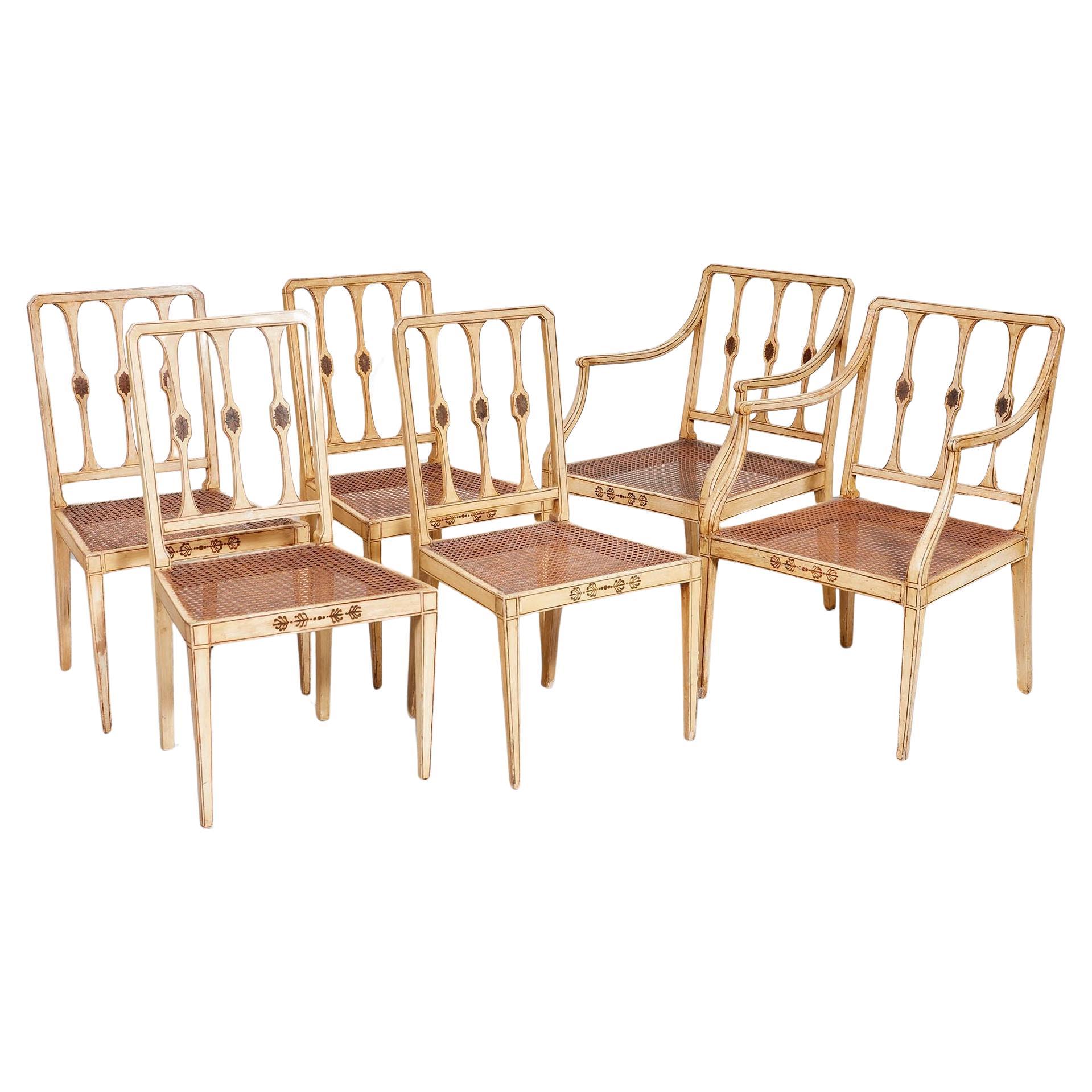 Ensemble de six chaises peintes géorgiennes