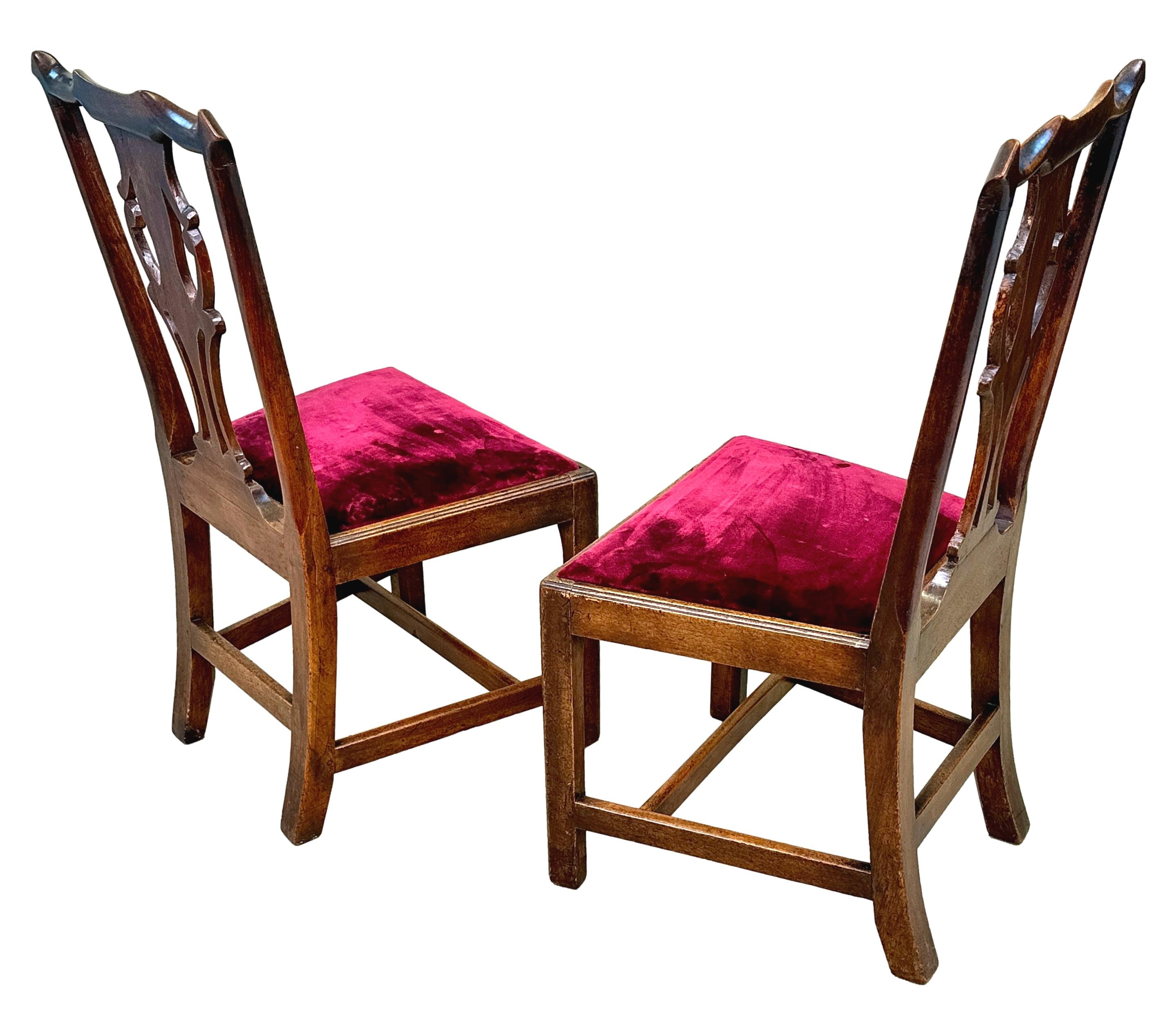 Set Of Six Georgian Walnut Dining Chairs For Sale 4